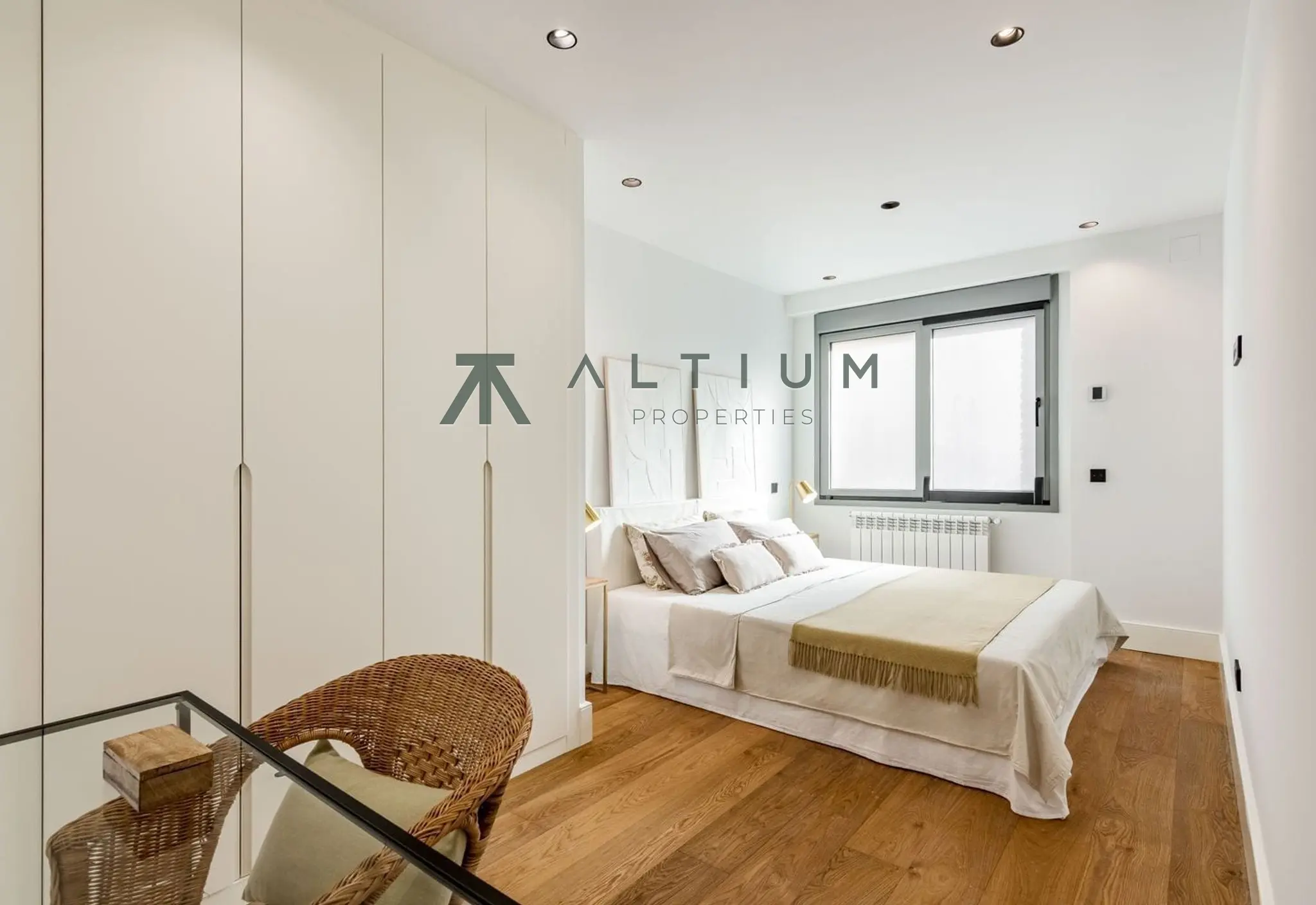 Interior en Lista — Amplitud y conexión exterior en Lista (12 de 21)