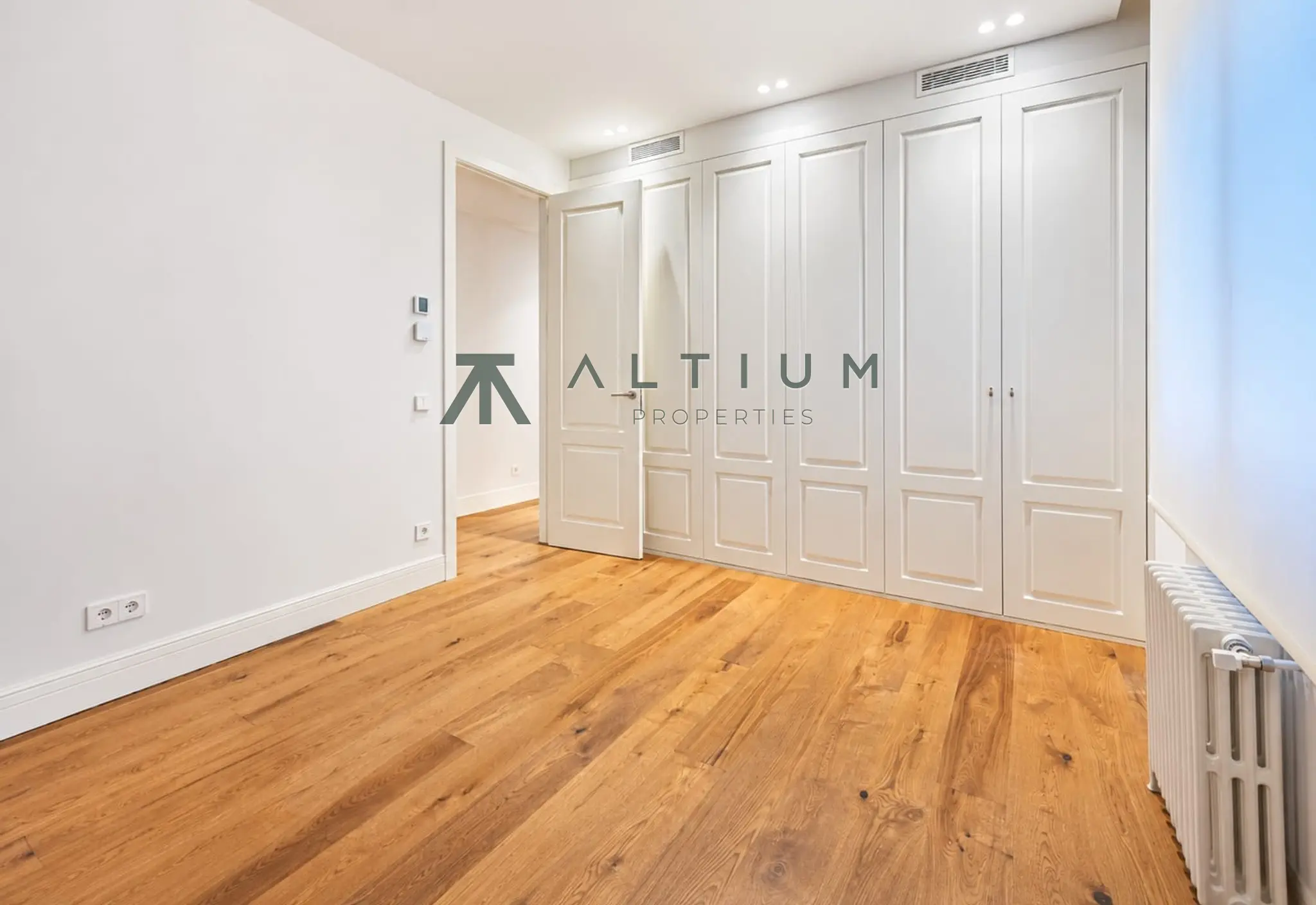 Una tercera planta exterior de amplias proporciones