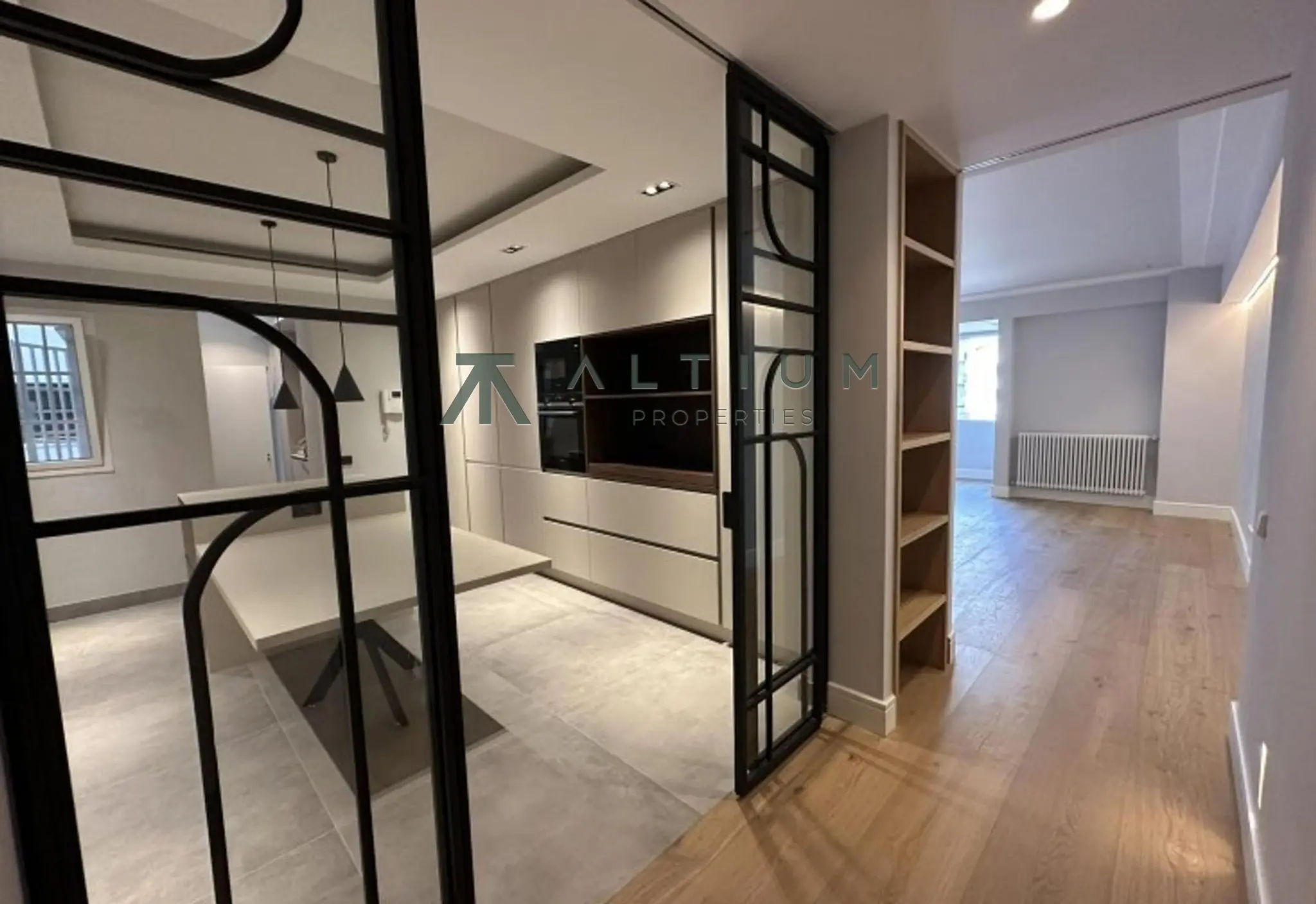 Interior en Guindalera — Reforma contemporánea para una gran vida familiar en Guindalera (4 de 16)