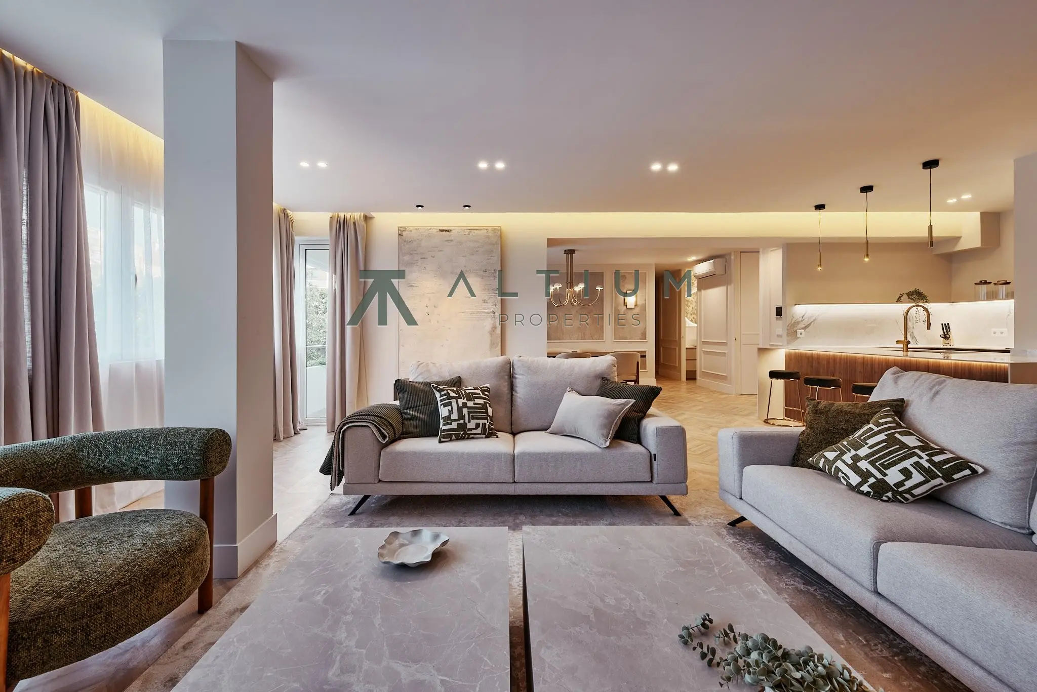 Piso de 3 dormitorios y 189 m2 en Barrio de Salamanca - Lista en venta — Terraza y vida cómoda en Lista