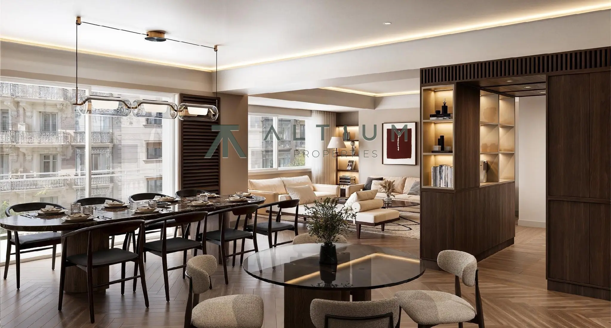 Salón, comedor y bar abiertos a toda la fachada de Almagro