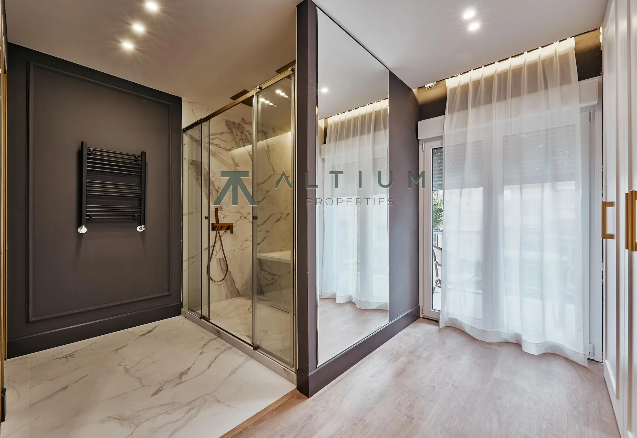 Interior en Castellana — Gran residencia familiar en Castellana (23 de 32)