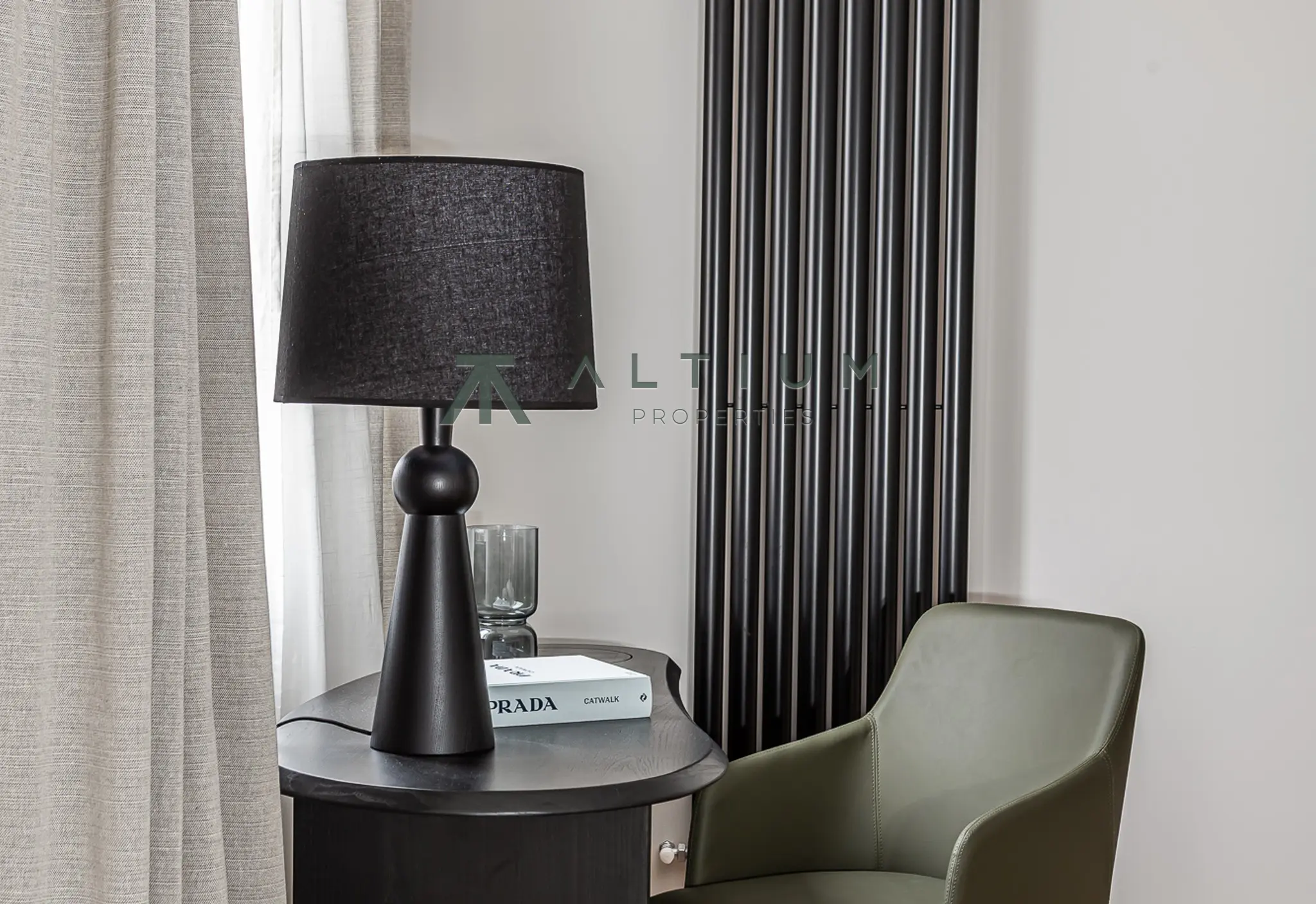 A 77 sqm living area within a grand Castellana residence