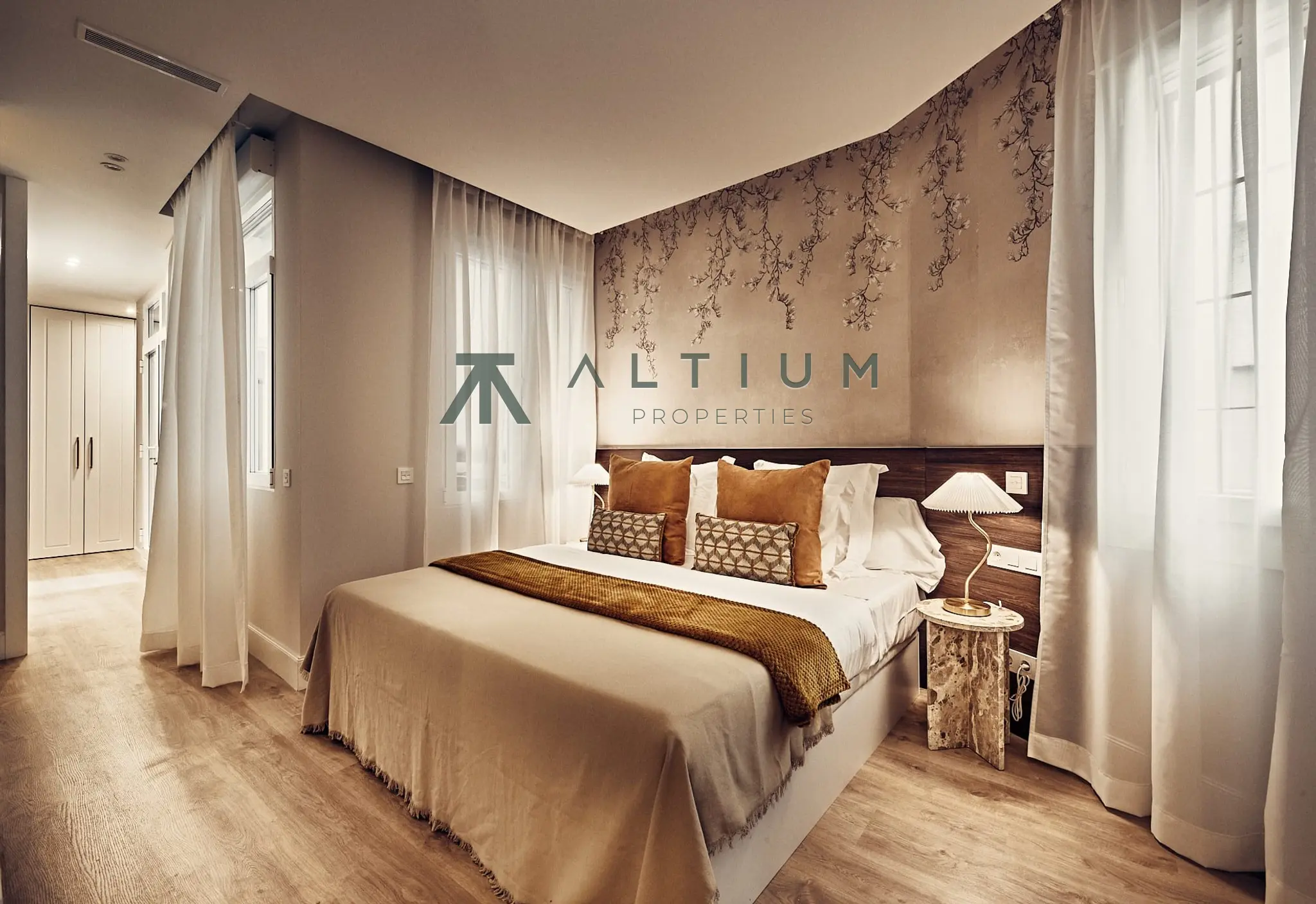 A renovated home in the heart of Argüelles