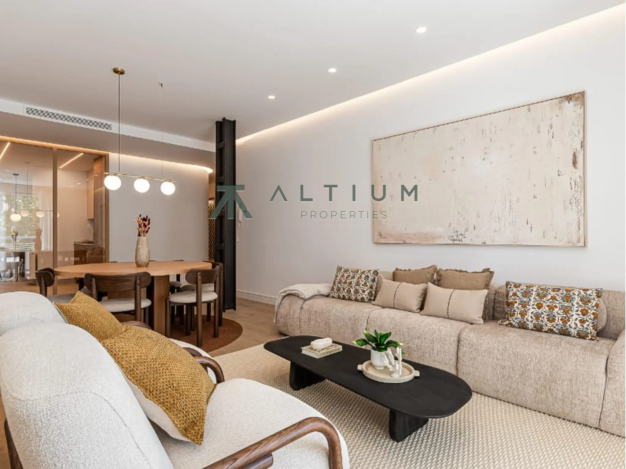 Piso en venta en Ibiza — Cuatro dormitorios y terraza en Ibiza