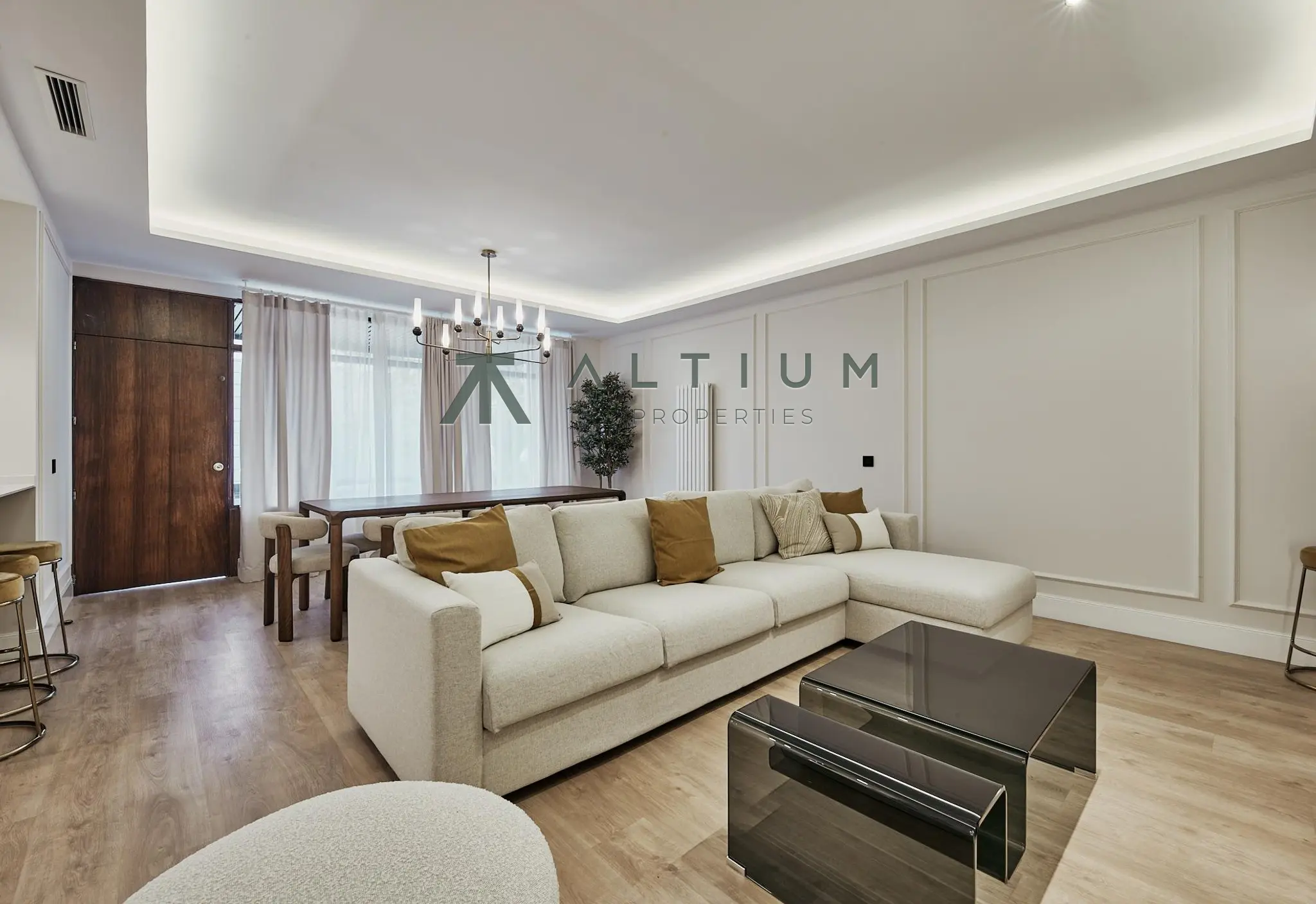Three bedrooms and a terrace in Castellana
