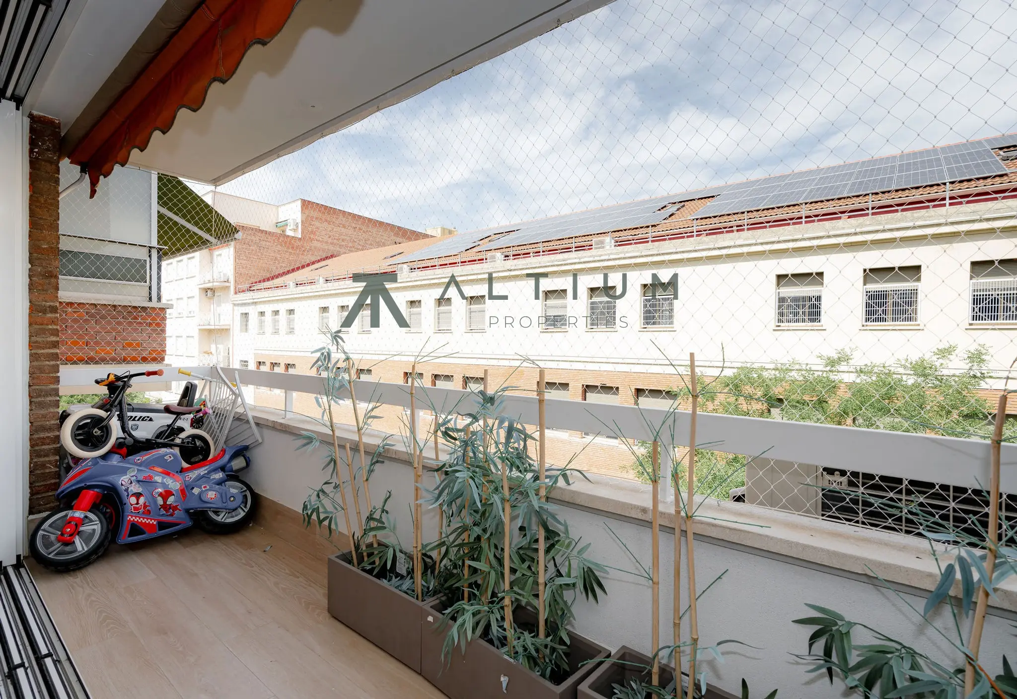 Interior en Almagro — Terraza, garaje y vida exterior en Almagro (17 de 47)