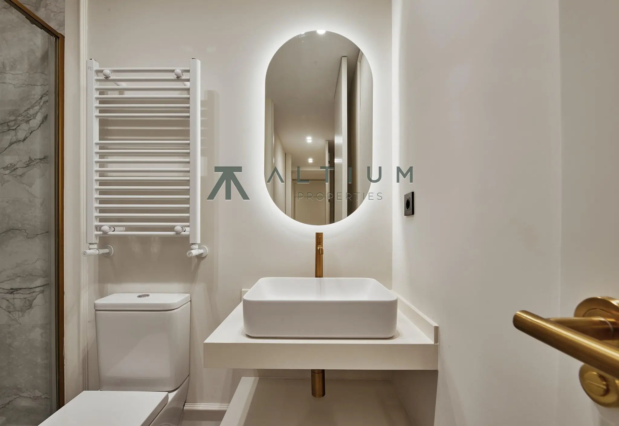 Three bedrooms and a terrace in Castellana