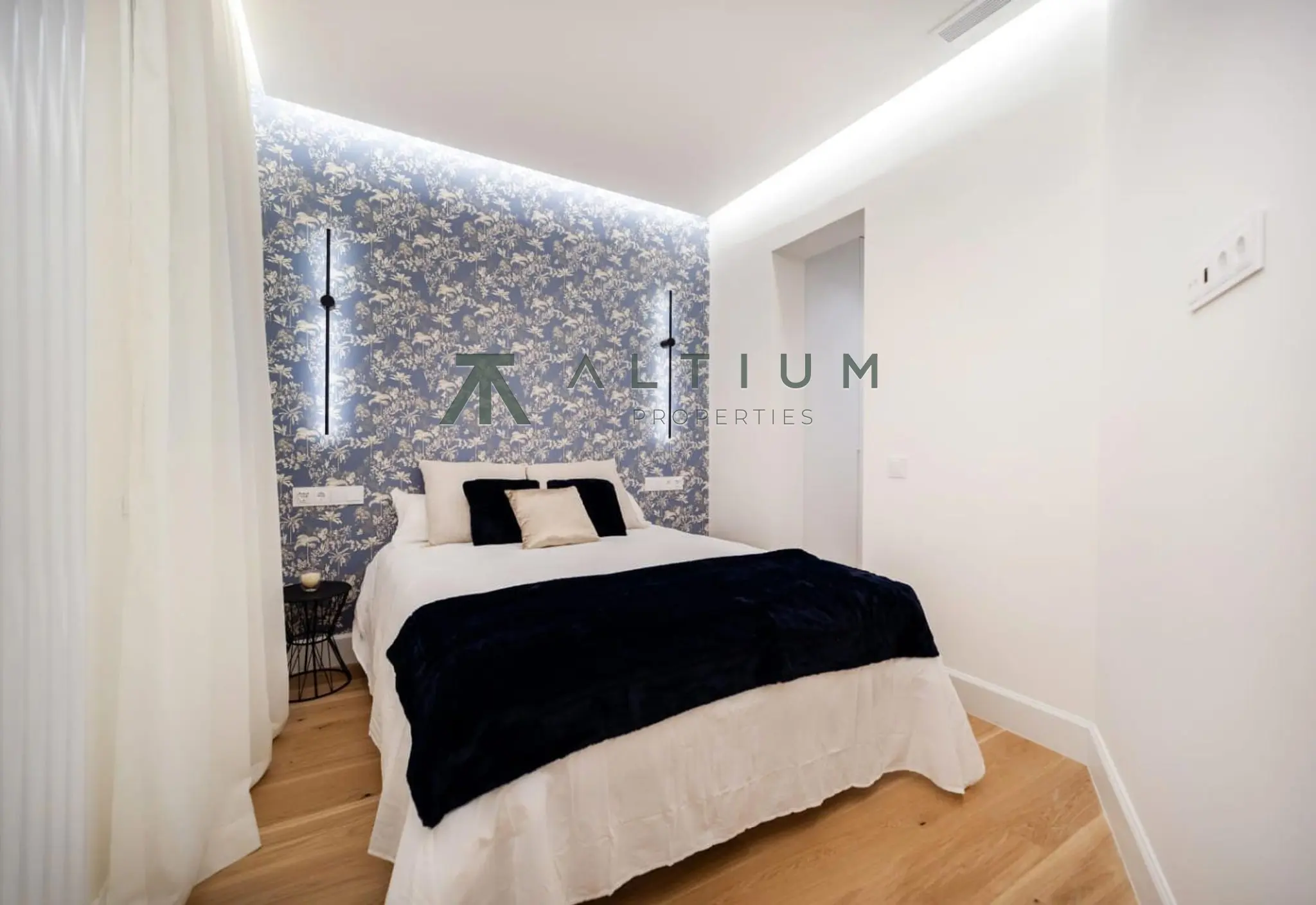 Interior en Castellana — Luz de tarde en una finca clásica de Castellana (24 de 25)