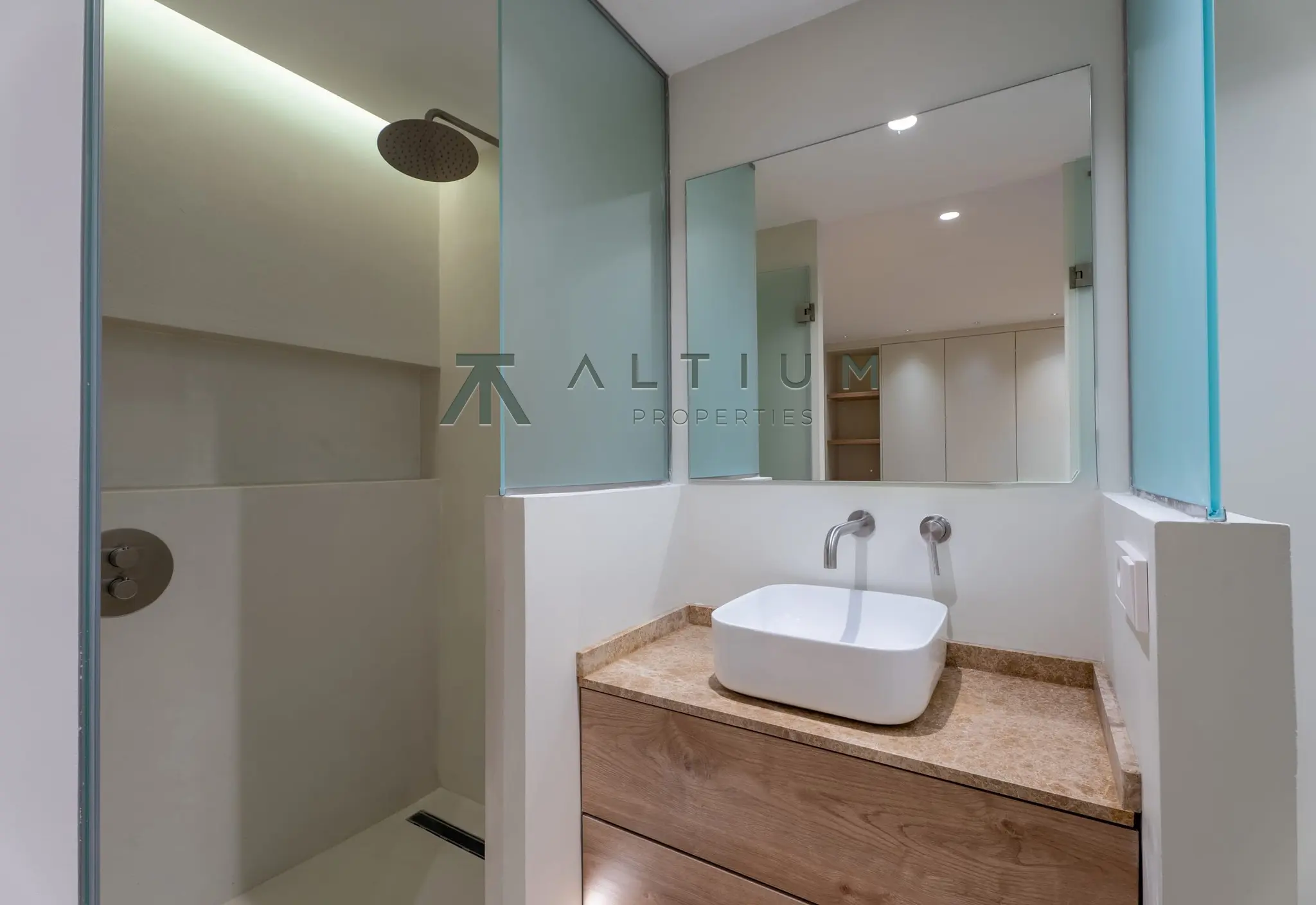 Interior en Castellana — Luz de tarde y vida elegante en Castellana (22 de 32)