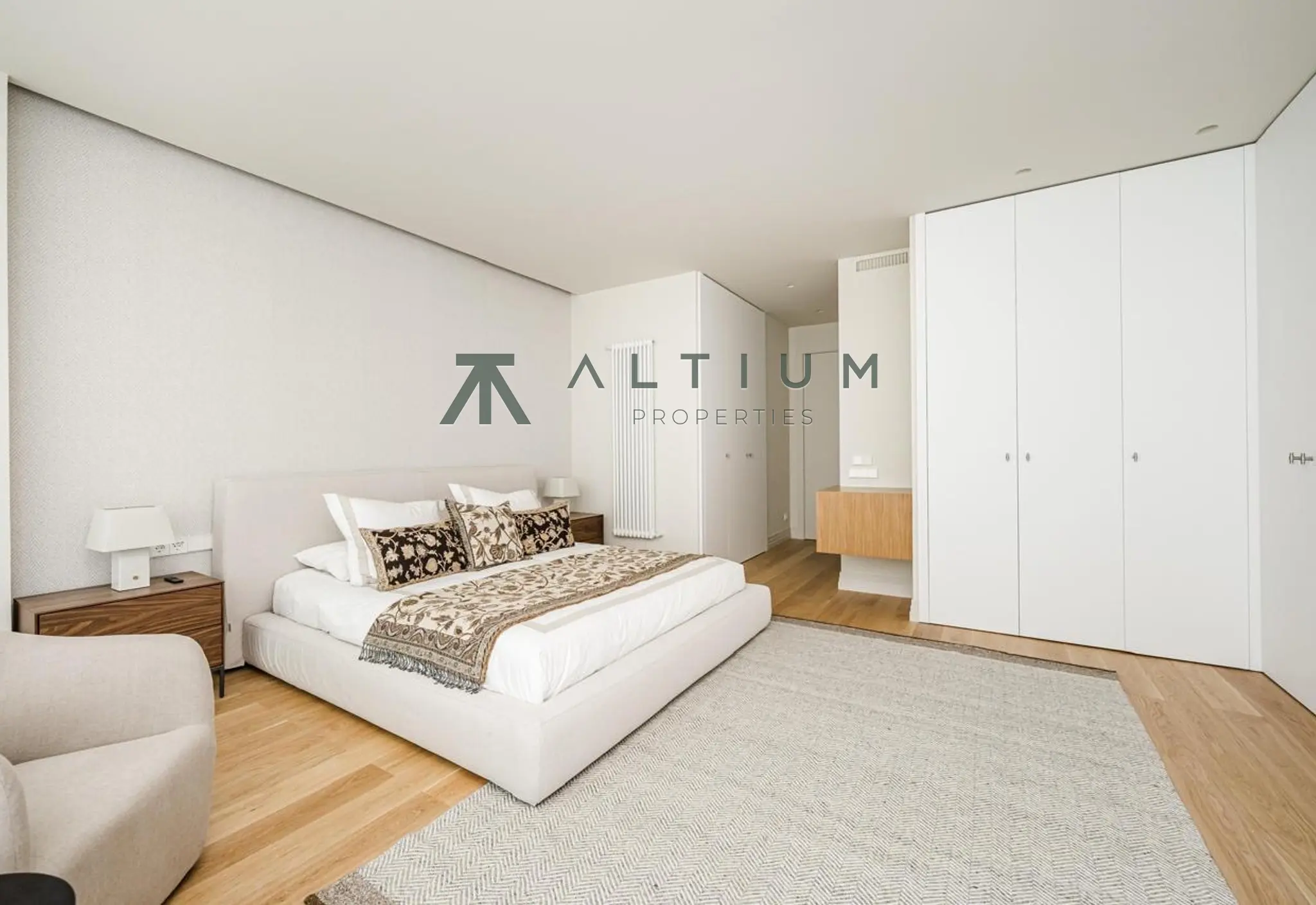 Dos suites y una tercera habitación frente al Retiro