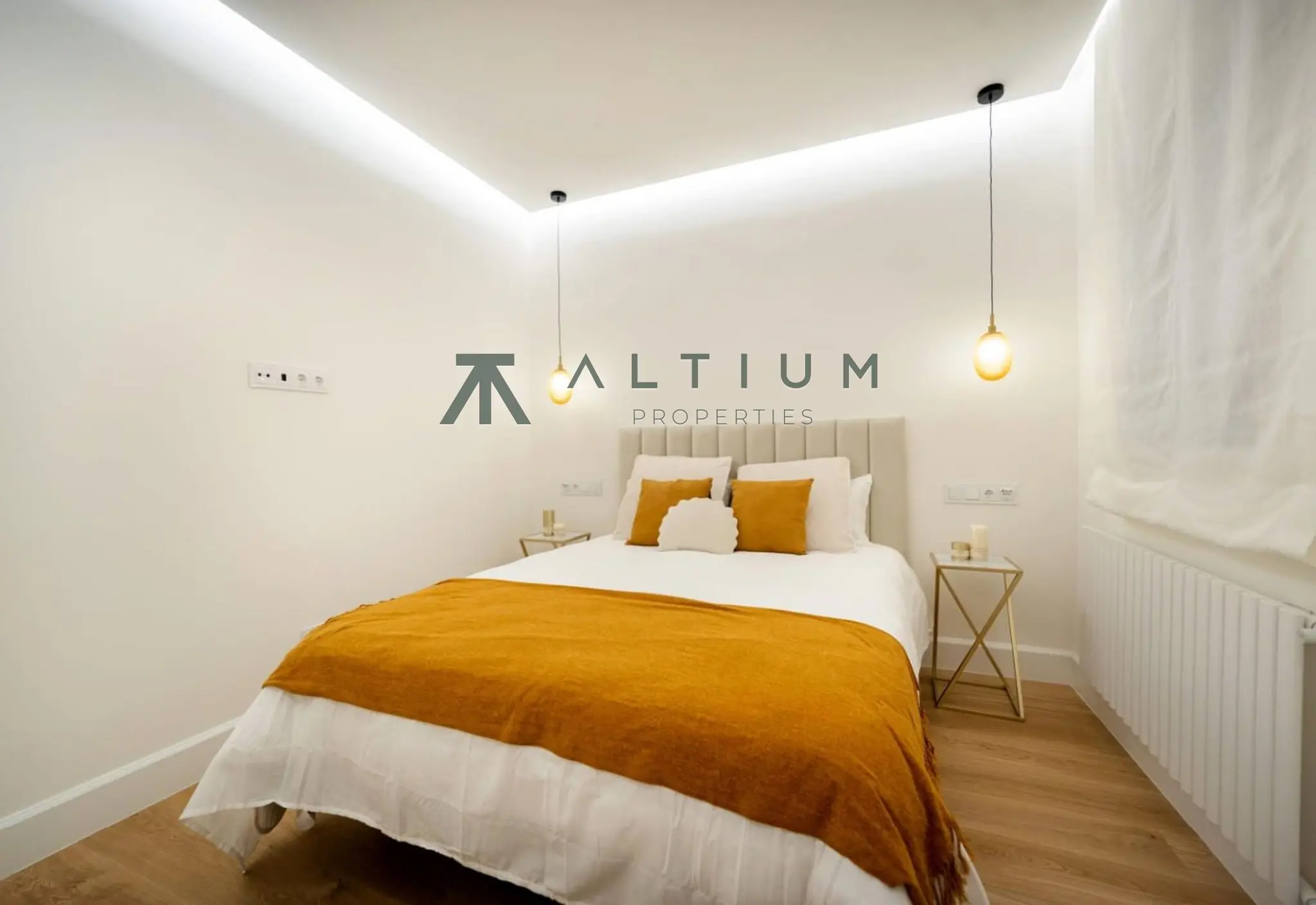 Interior en Castellana — Luz de tarde en una finca clásica de Castellana (23 de 25)