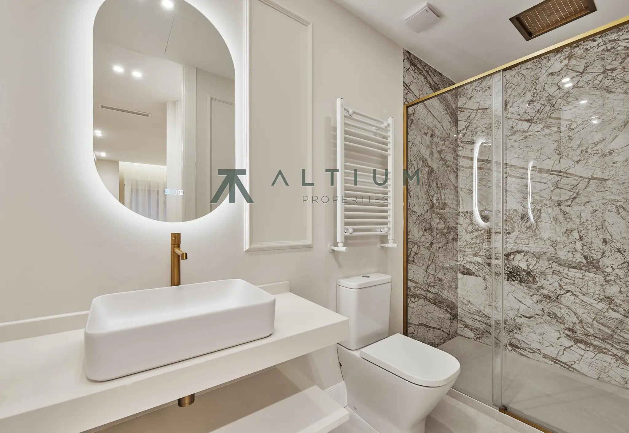 Three bedrooms and a terrace in Castellana