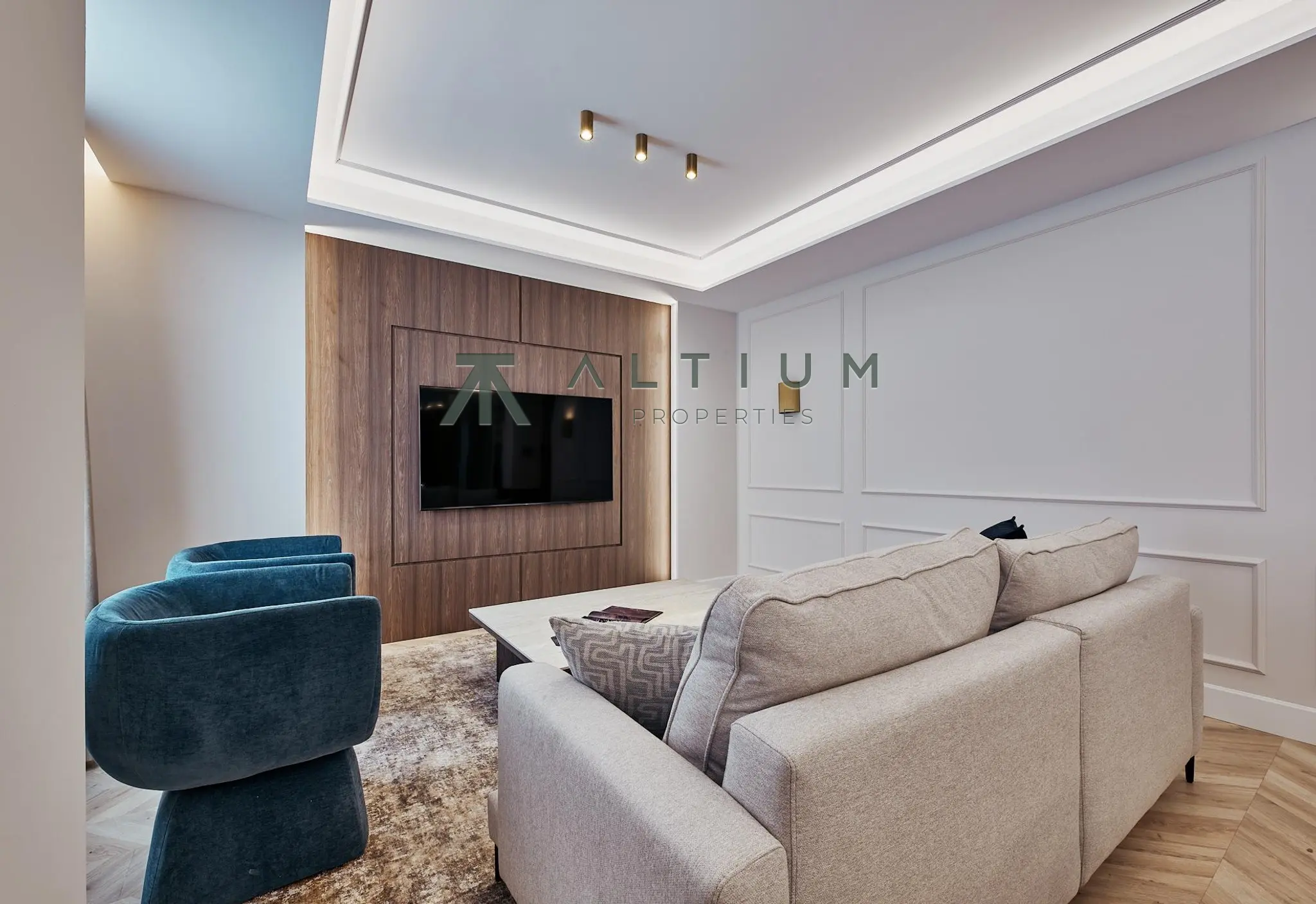 Interior en Lista — Amplitud interior y confort privado en Lista (4 de 30)
