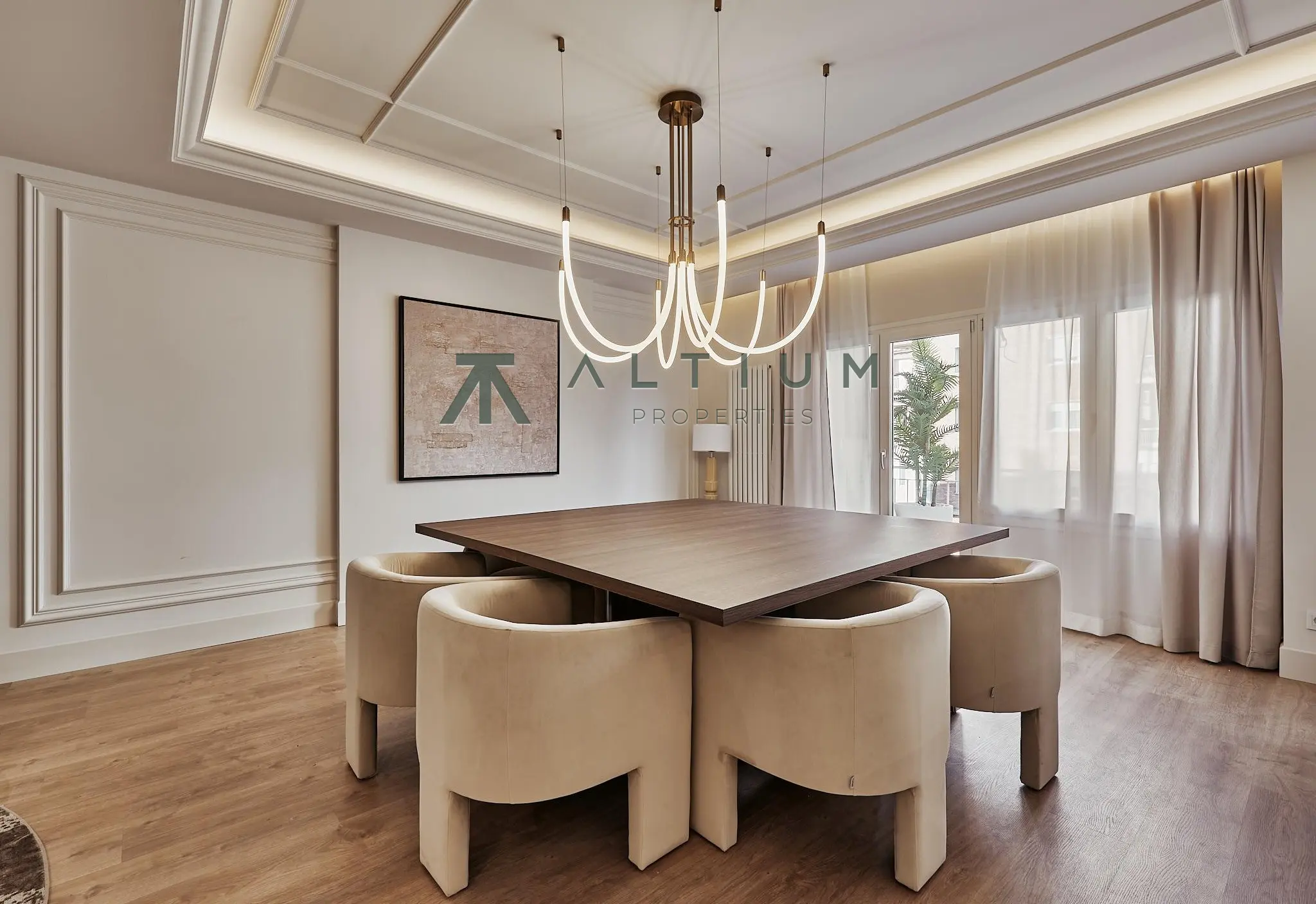 Interior en Castellana — Gran residencia familiar en Castellana (7 de 32)
