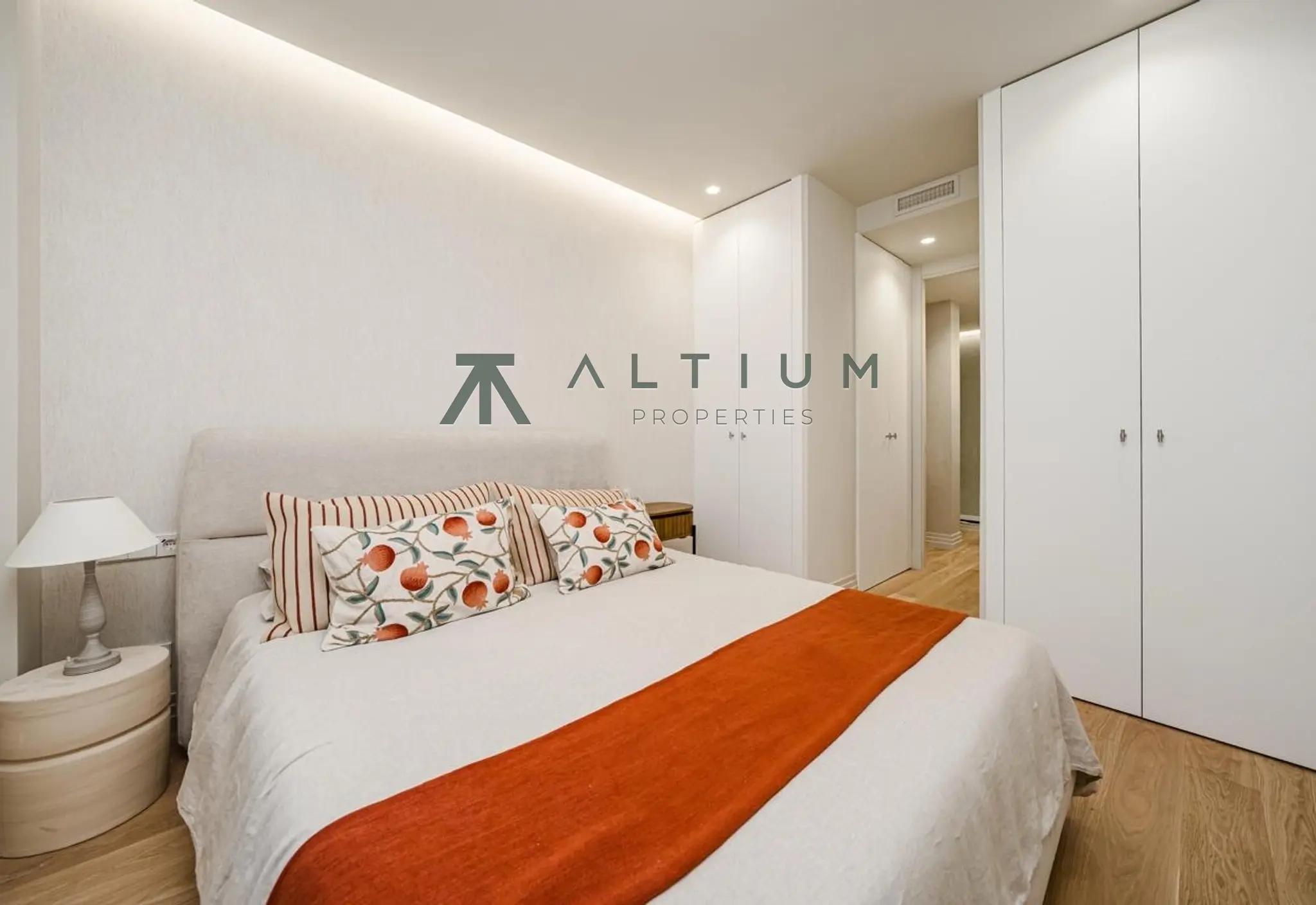 Dos suites y una tercera habitación frente al Retiro