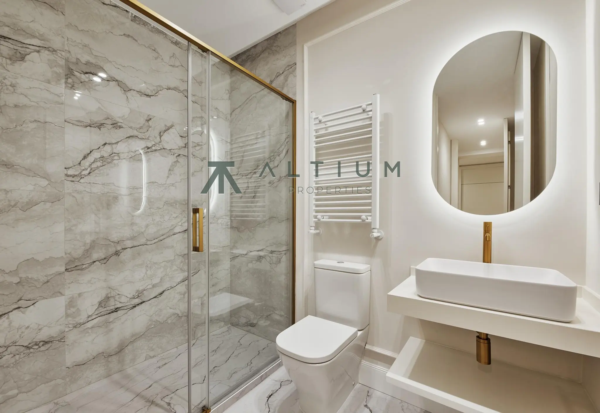 Three bedrooms and a terrace in Castellana