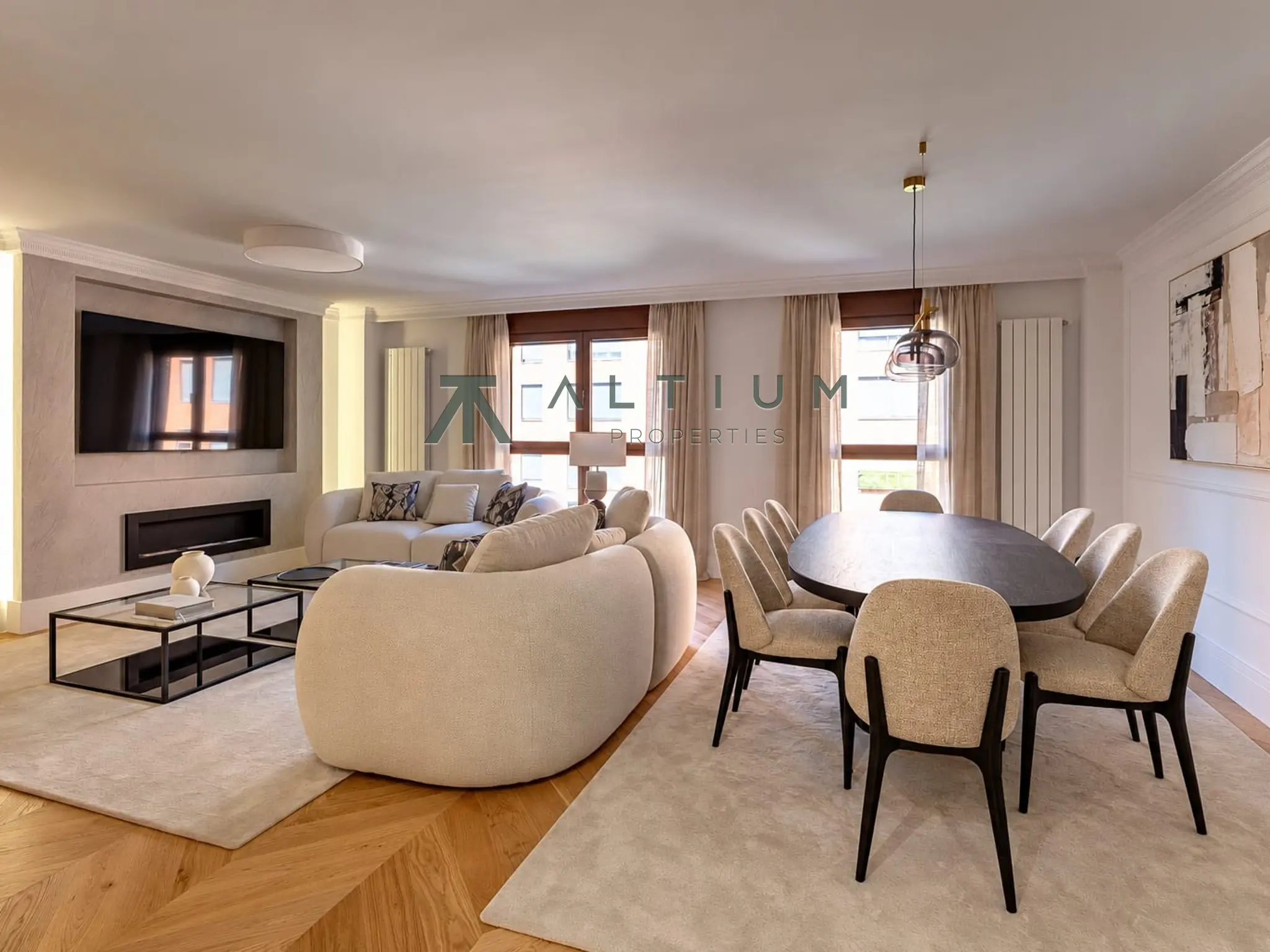 Tres suites, cocina flexible y dos plazas de garaje en Castellana