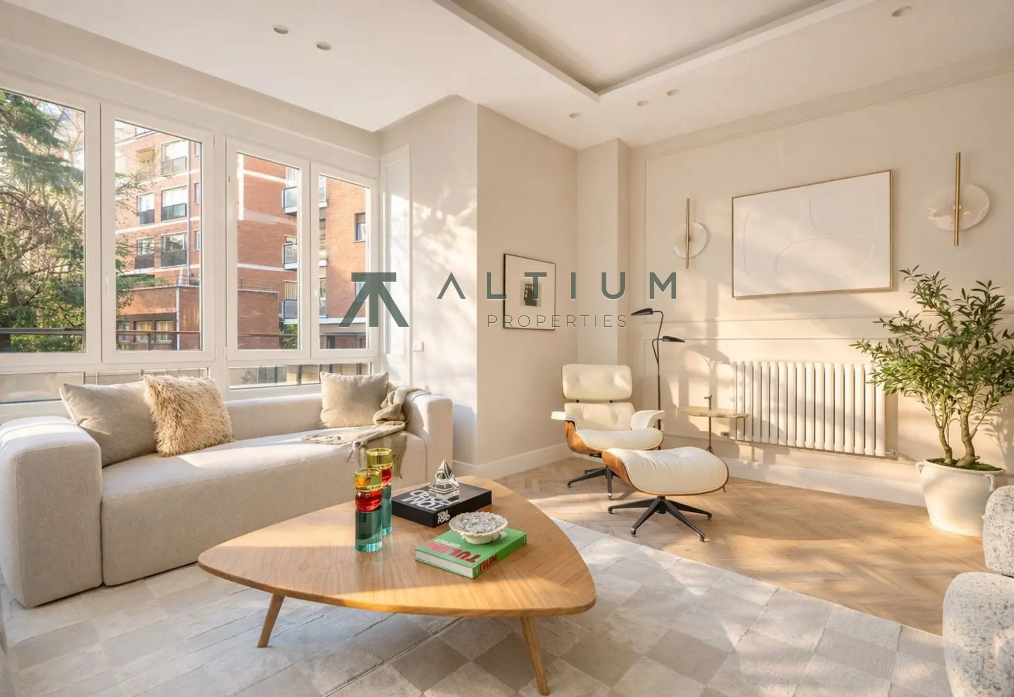 Piso en venta en Almagro — Garaje, privacidad y calma residencial en Almagro