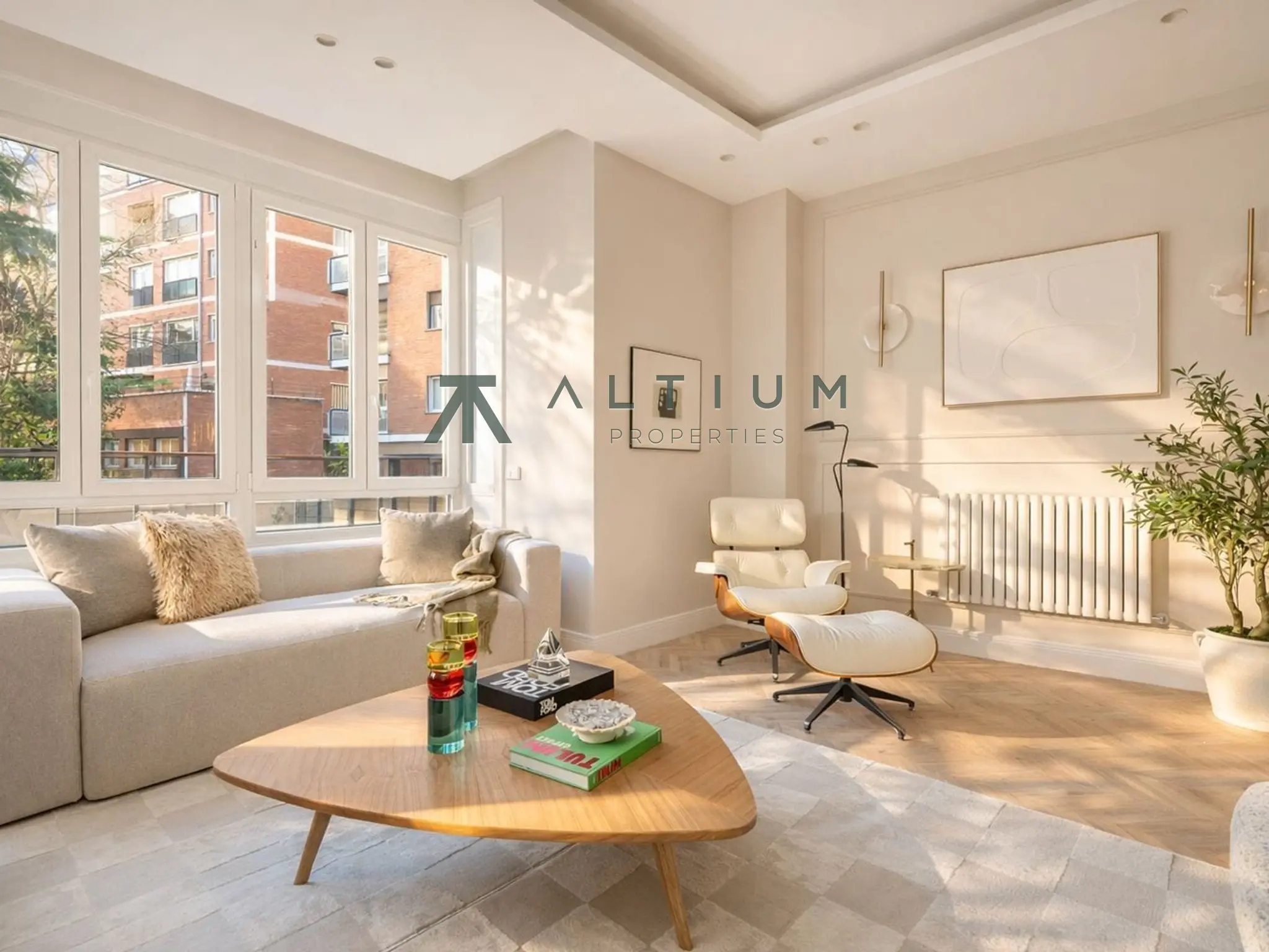 Piso en venta en Almagro — Garaje, privacidad y calma residencial en Almagro