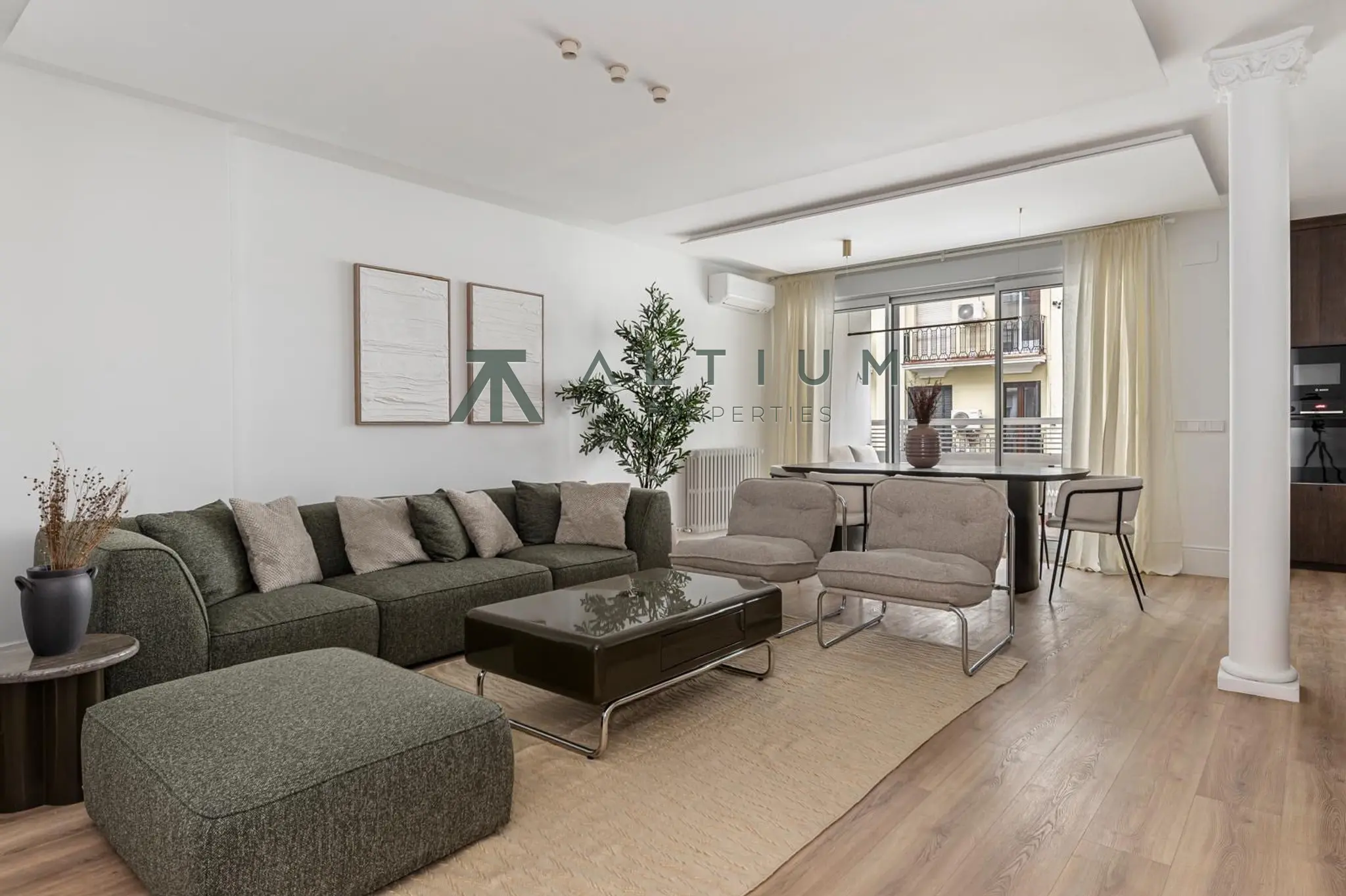 194 m² con tres suites y espacios exteriores