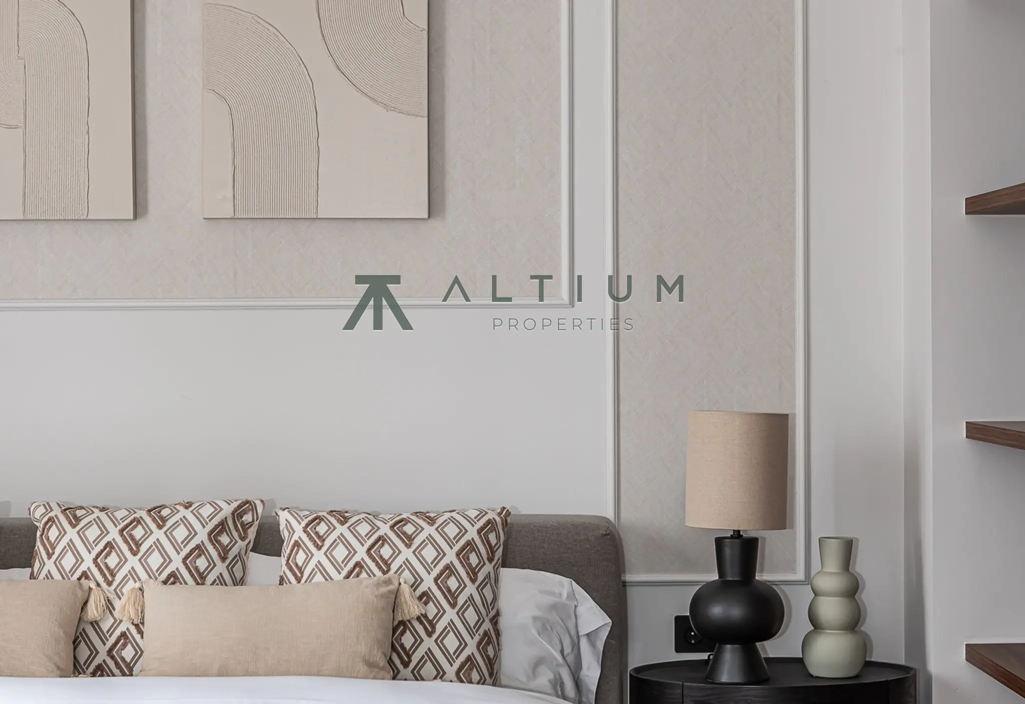 A 77 sqm living area within a grand Castellana residence