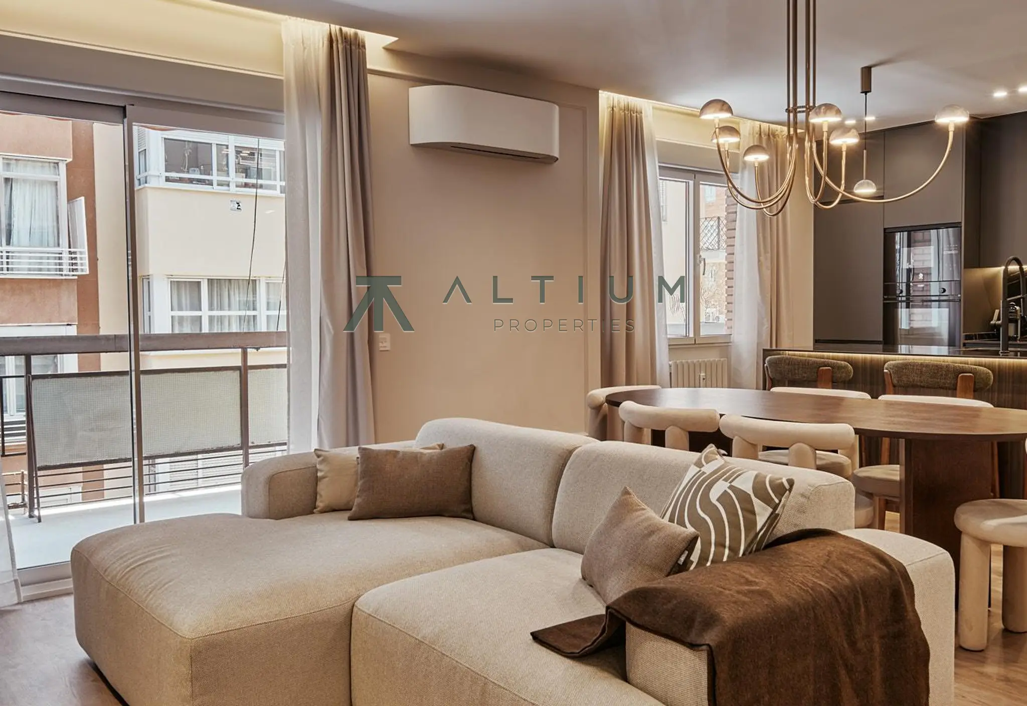 Piso en venta en Lista — Terraza, garaje y tres dormitorios en Lista