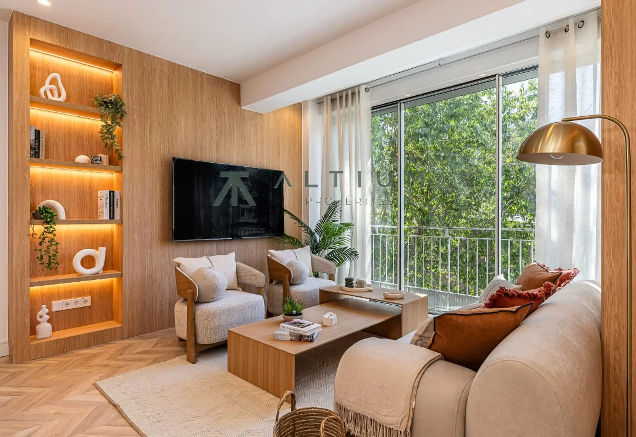 Three bedrooms and a terrace in the heart of Hispanoamerica