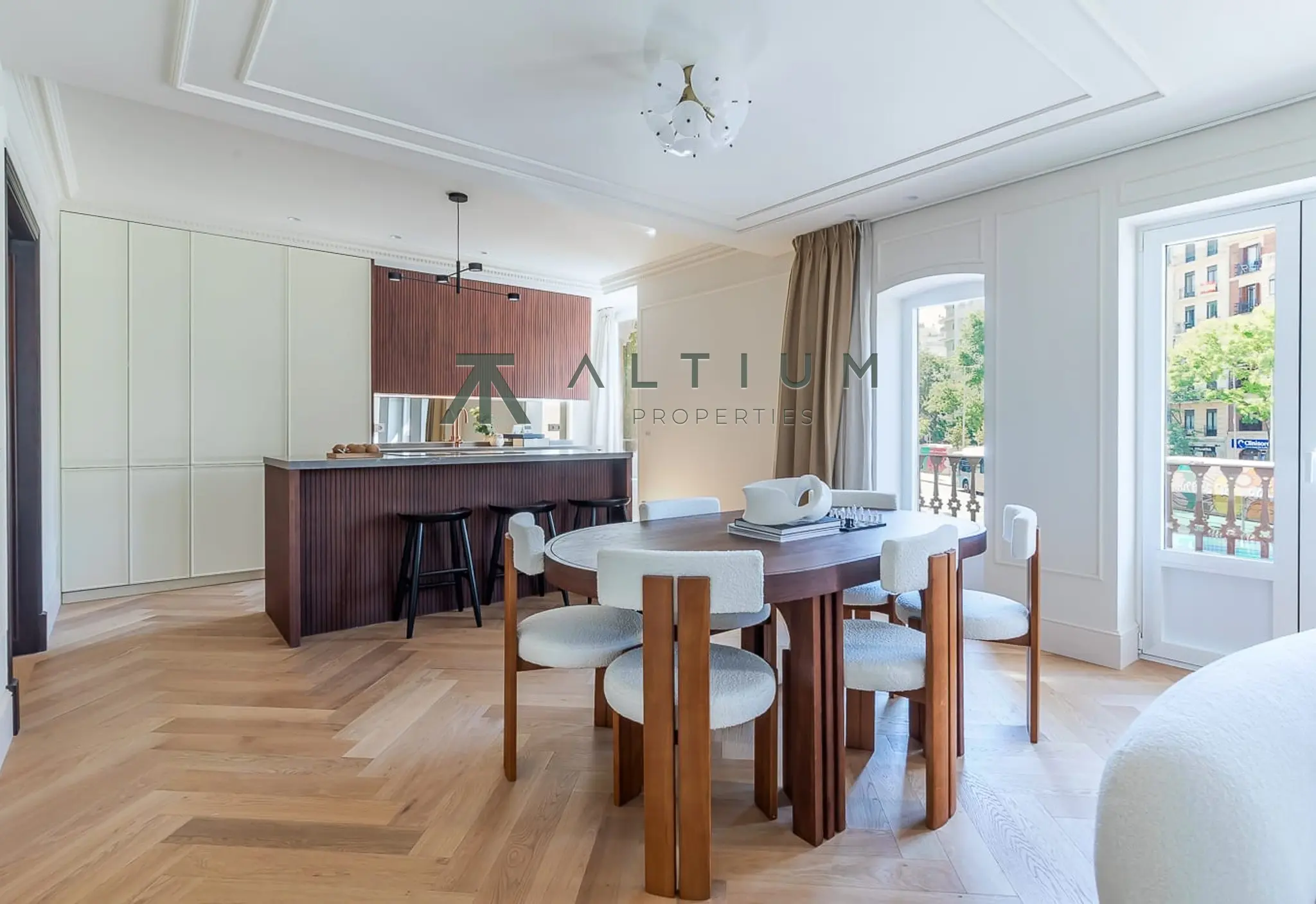 Interior en Goya — Luz sur y equilibrio residencial en Goya (8 de 42)
