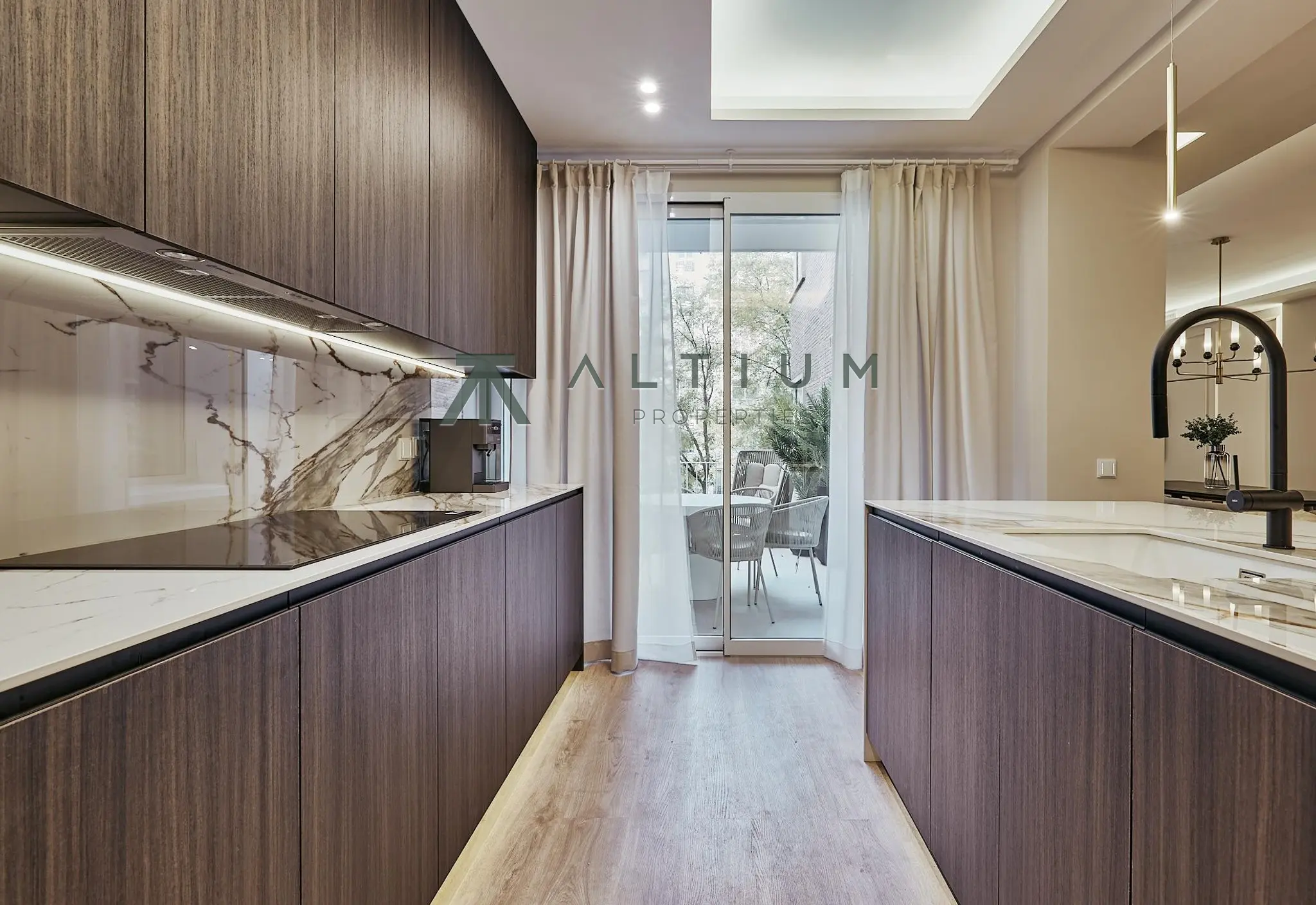 Interior en Lista — Terraza de 40 m² y domótica en Lista (12 de 34)