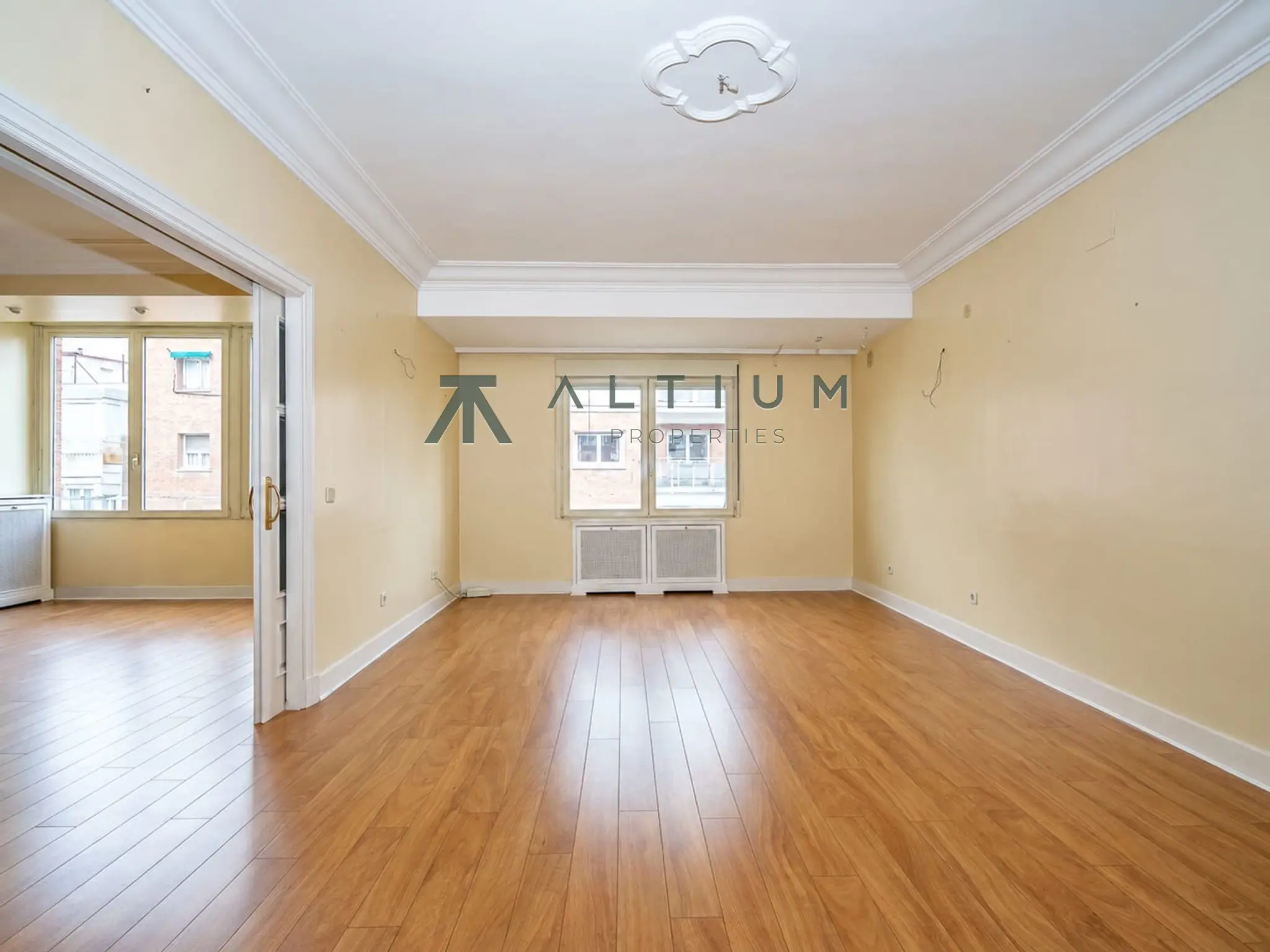 360 m² exterior para crear junto a Castellana