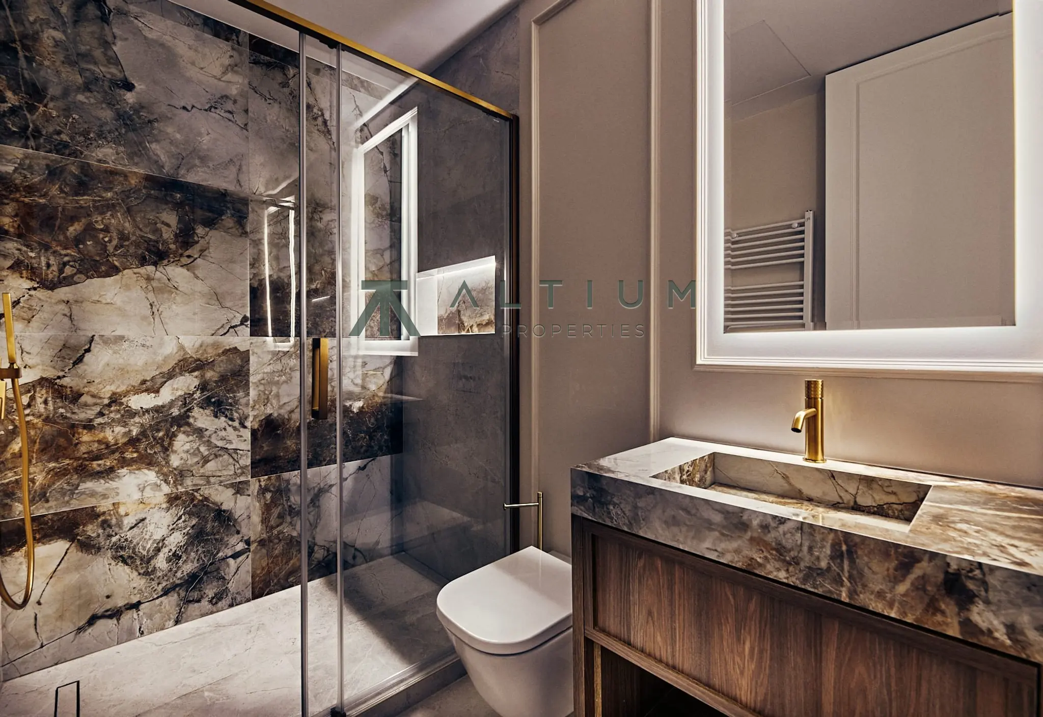 Gran vivienda familiar con terraza en Lista