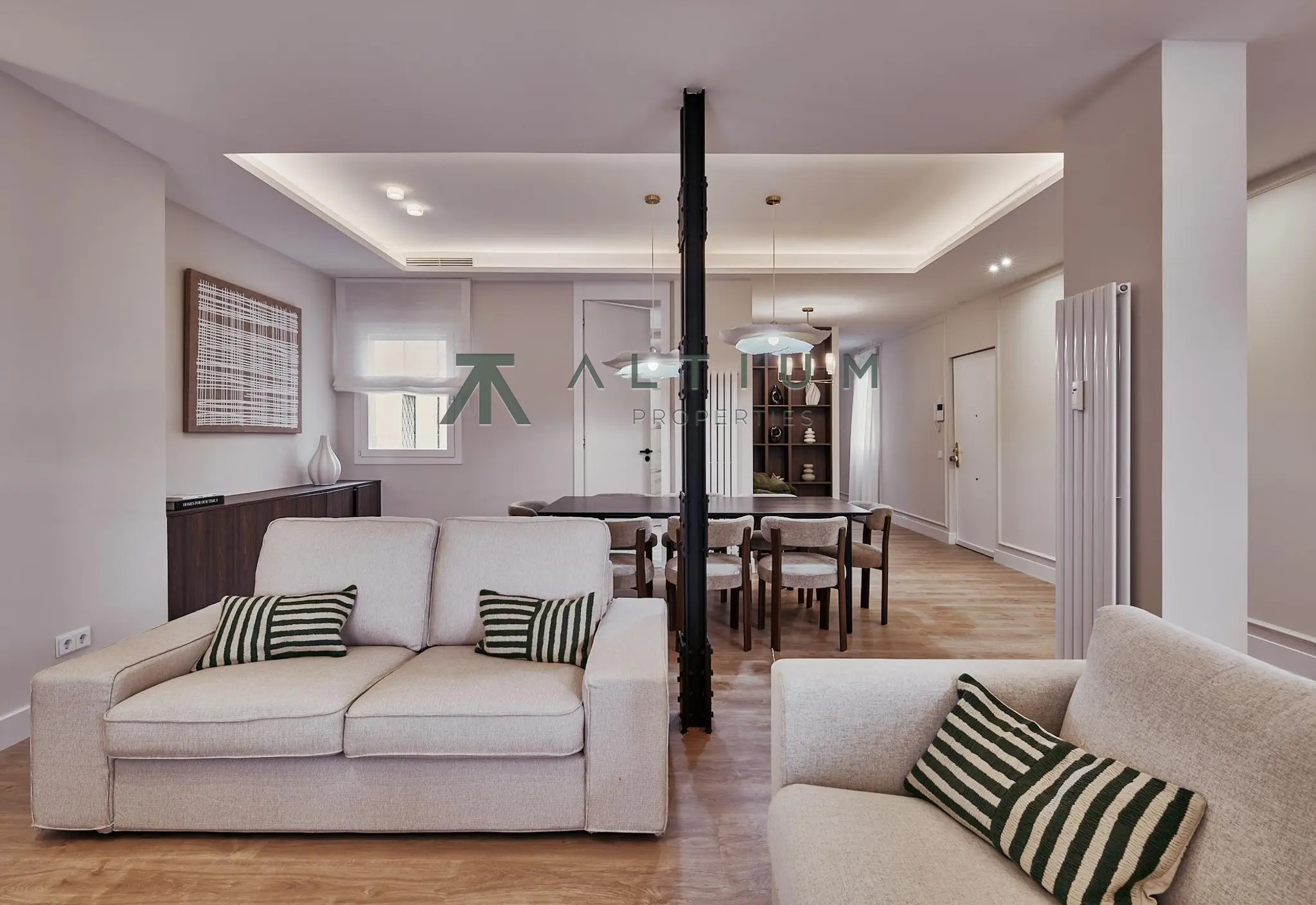 Interior en Castellana — Luz del suroeste sobre el Barrio de Salamanca (3 de 35)
