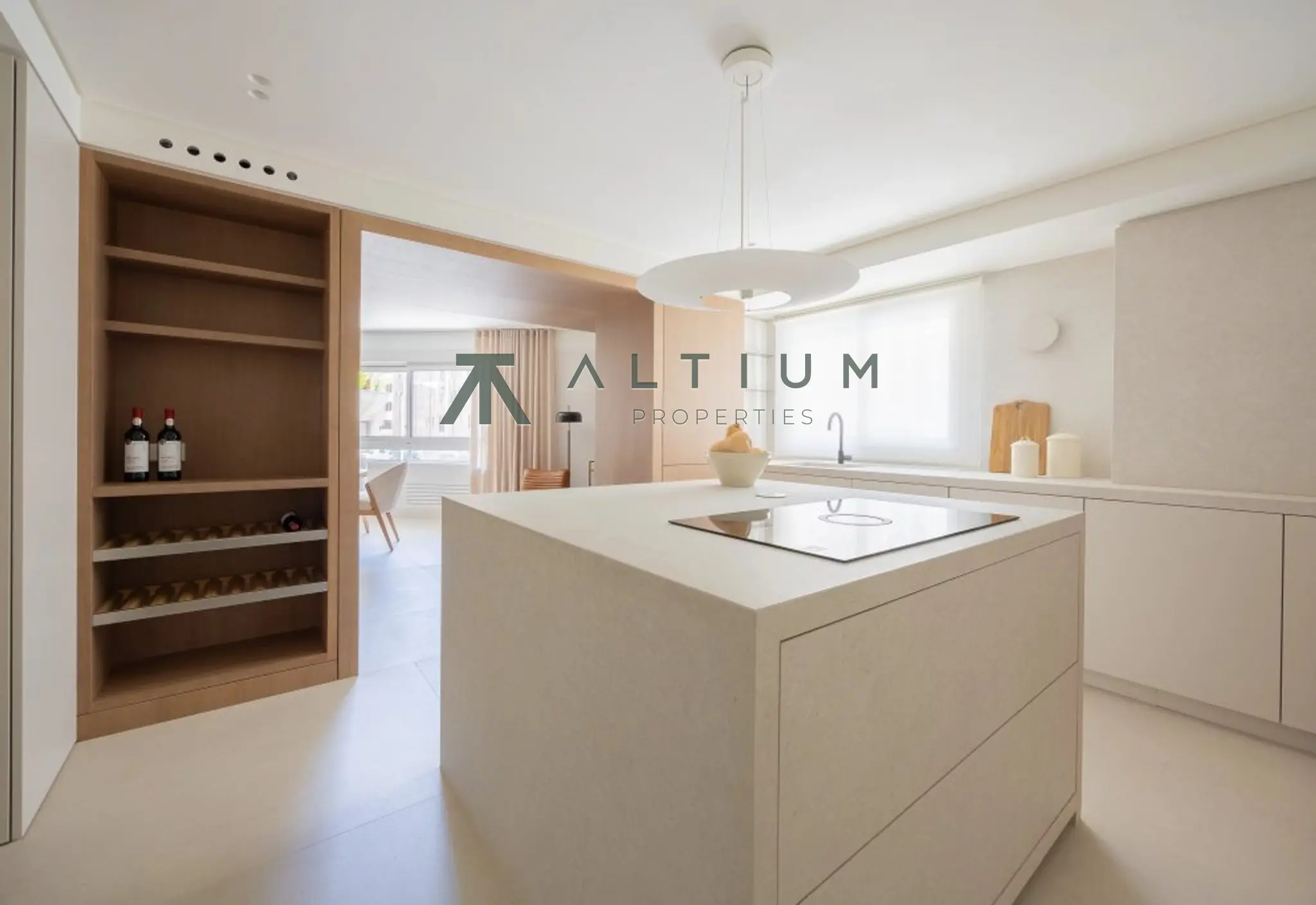 Una casa de tres dormitorios con proporciones de gran residencia