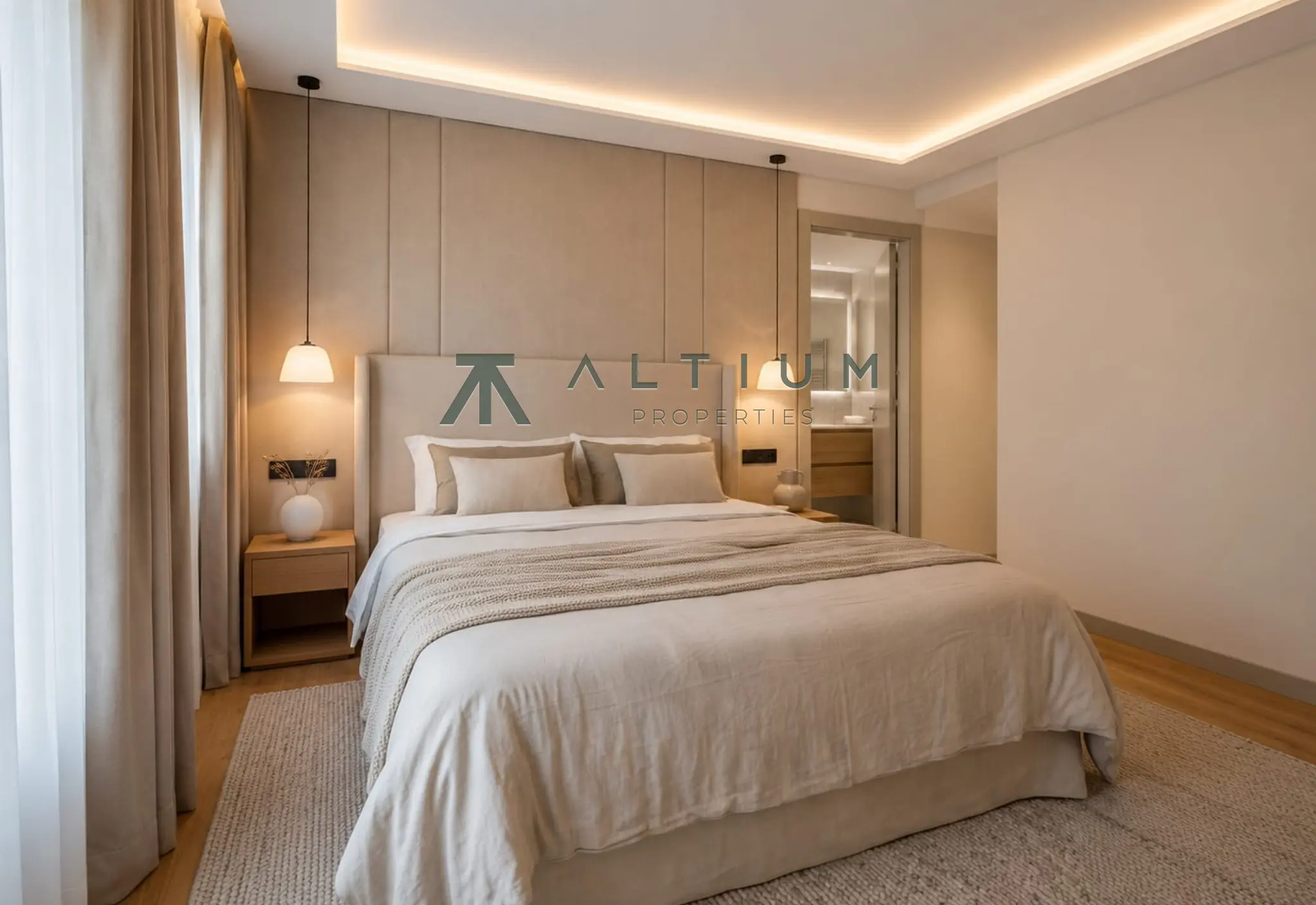 Gran zona de día y tres suites en Lista