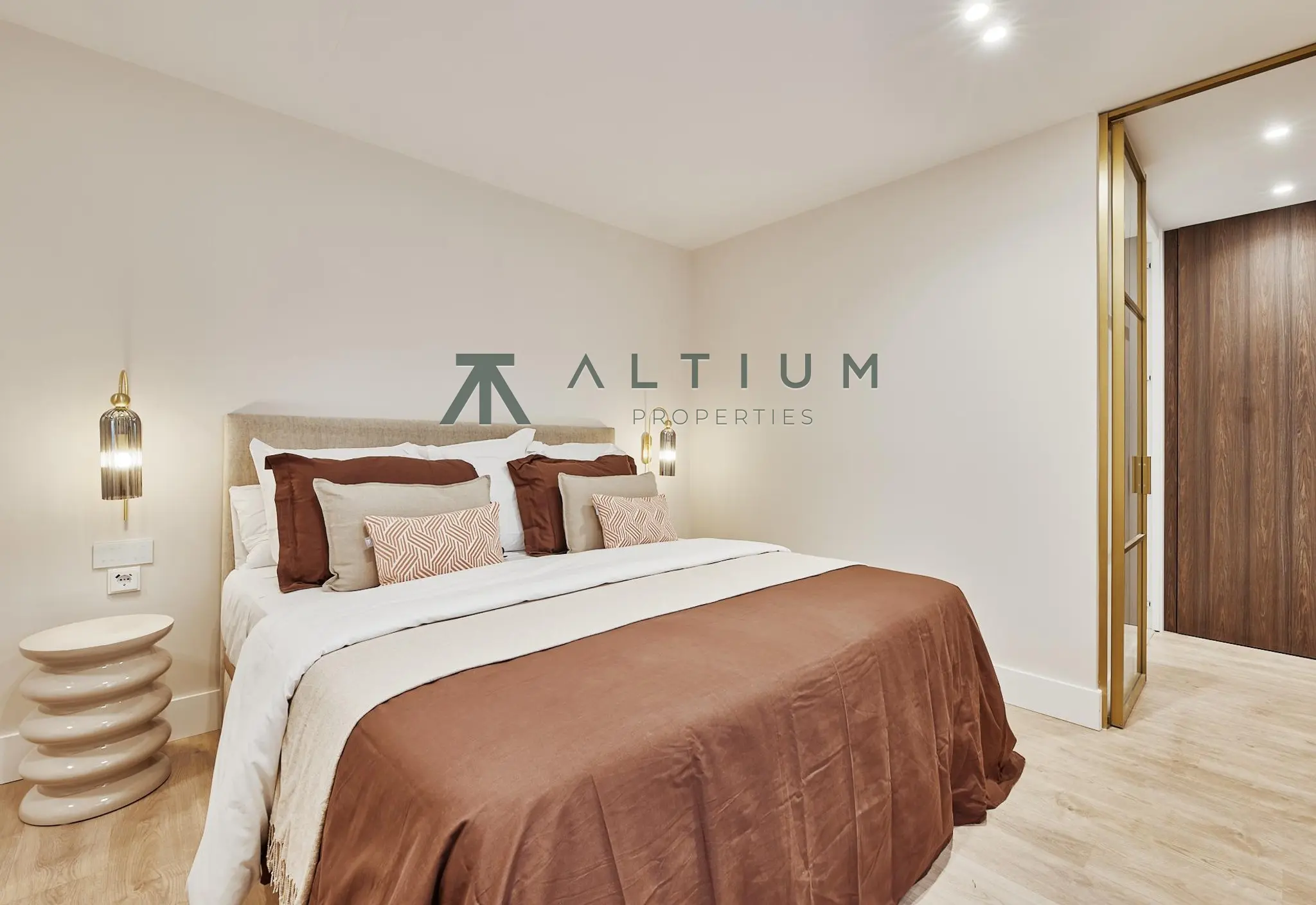 Interior en Castellana — Sexta planta, luz y escala residencial en Castellana (11 de 13)