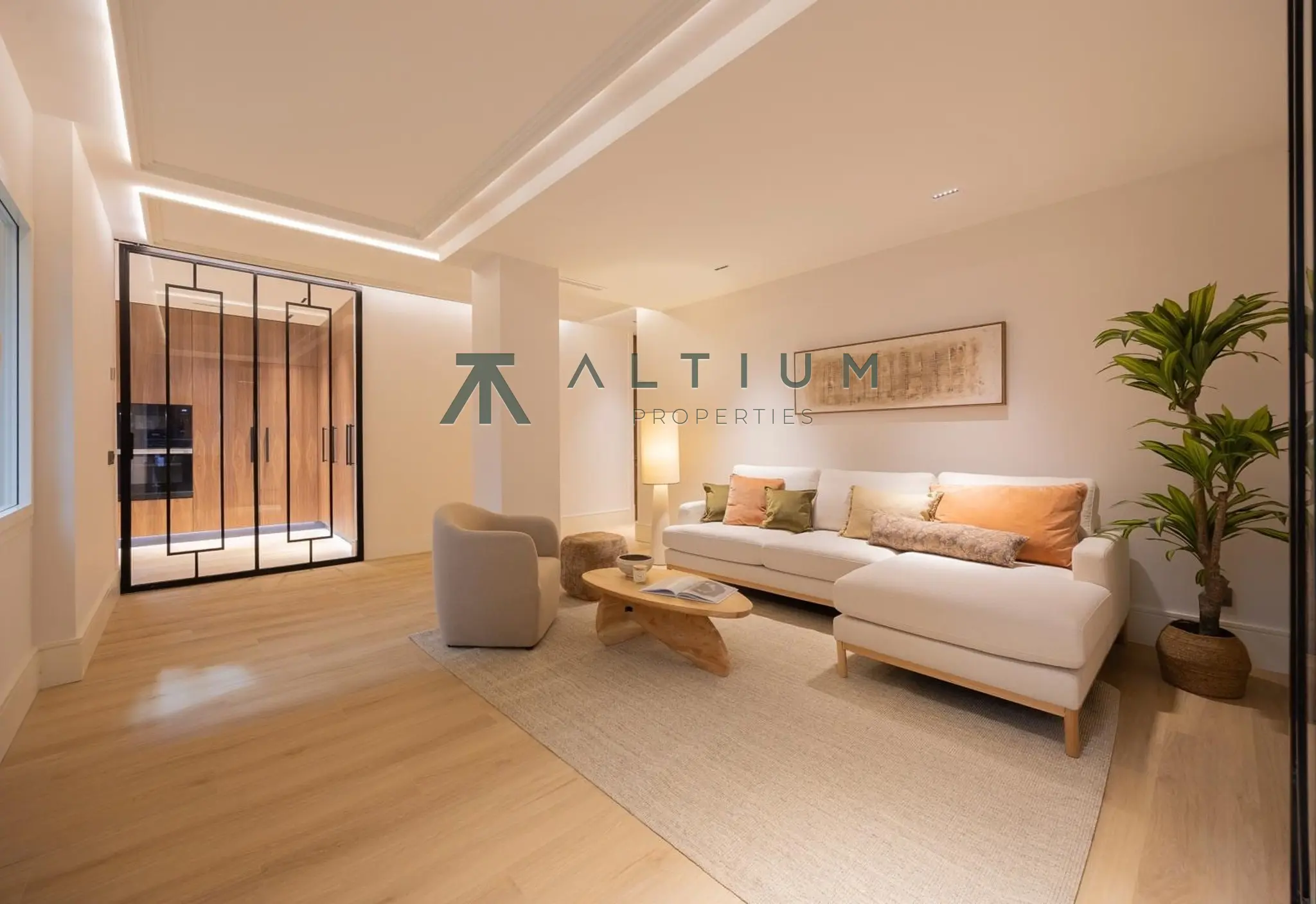 Un jardín privado dentro de una gran residencia en Castellana