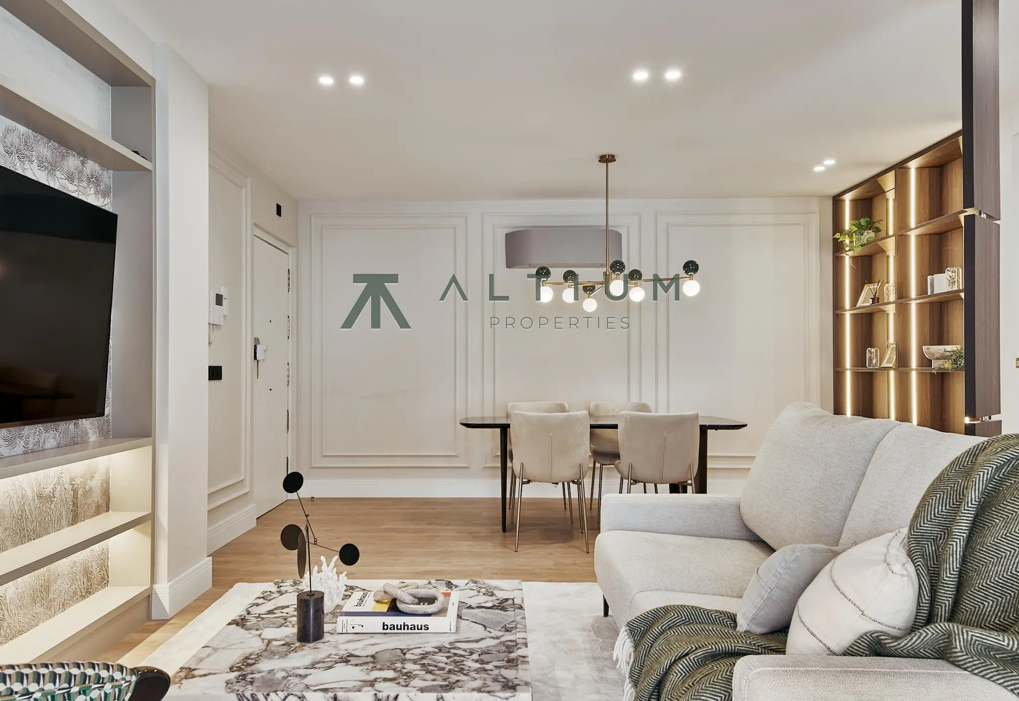 Una vivienda completa detrás del ritmo de Lista