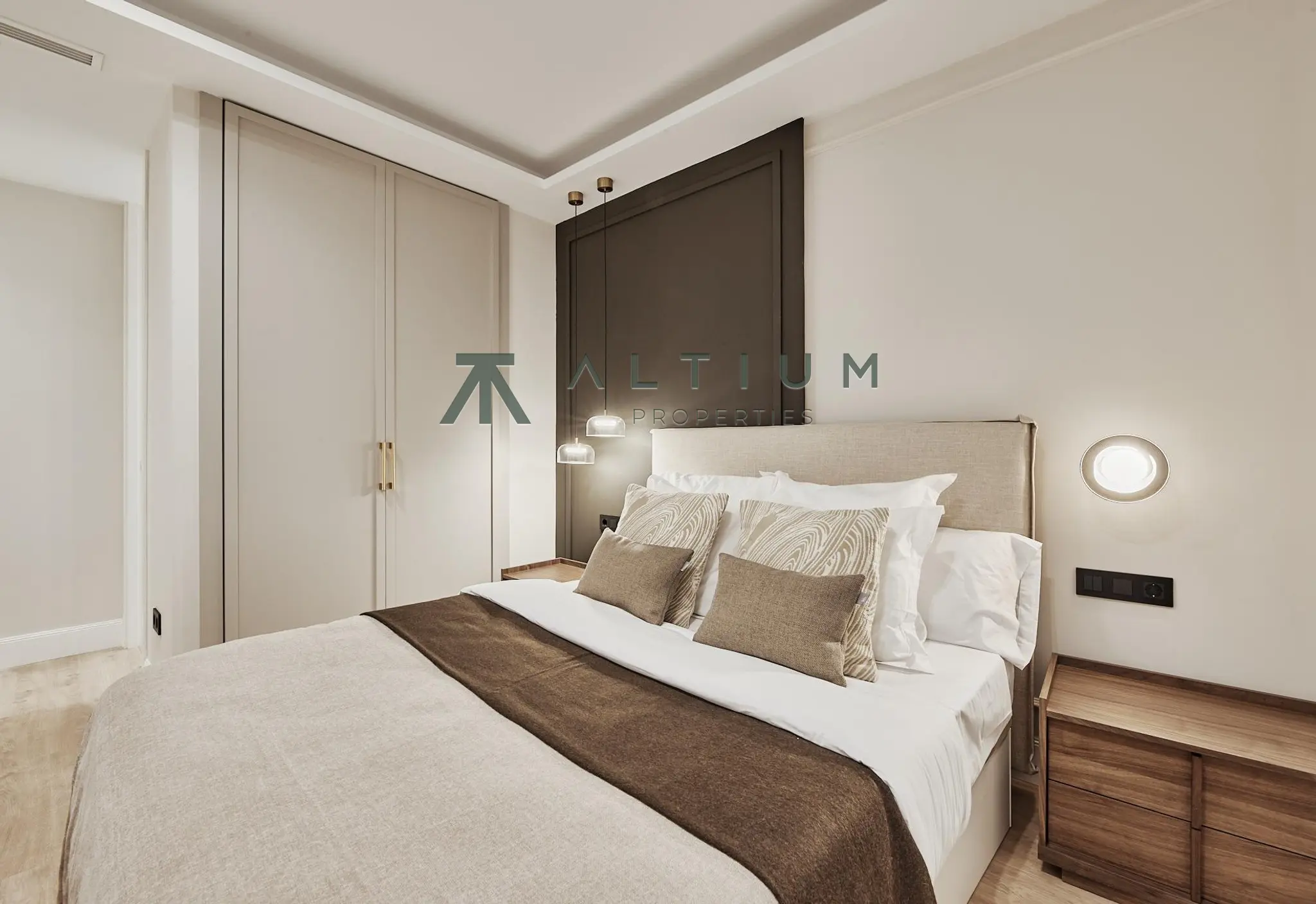 Three bedrooms and a terrace in Castellana