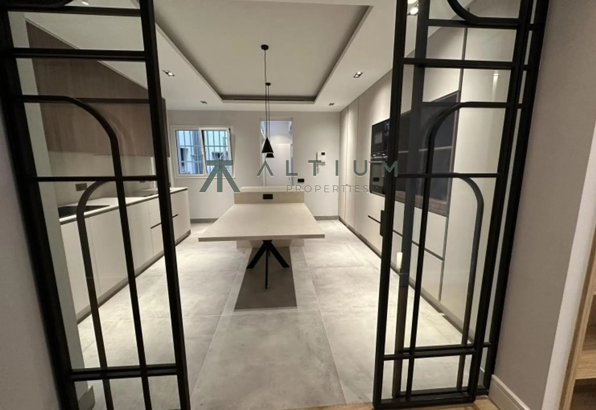 Interior en Guindalera — Reforma contemporánea para una gran vida familiar en Guindalera (5 de 16)
