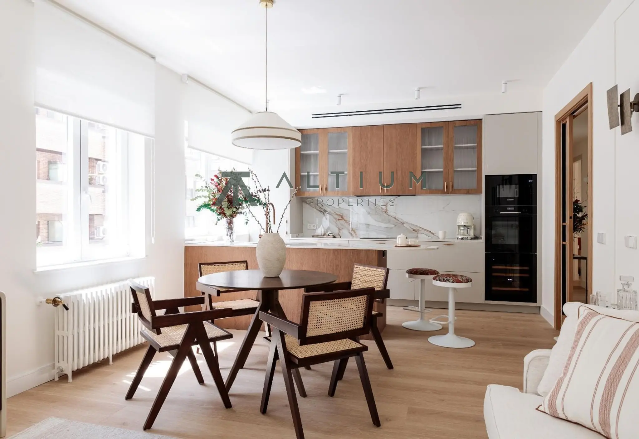 Interior en Lista — Calidez contemporánea en una finca clásica de Lista (22 de 33)