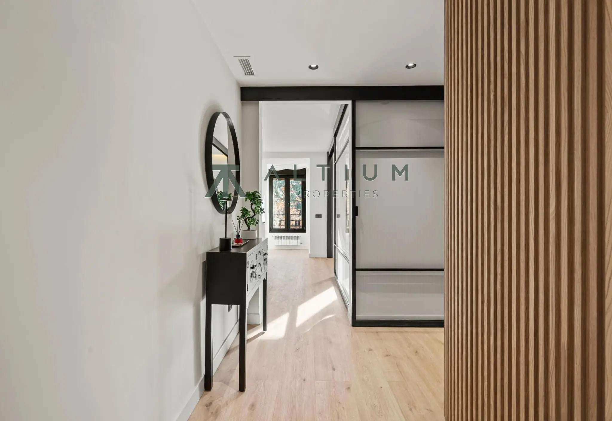 Interior en Argüelles — Calma residencial junto al Parque del Oeste (10 de 36)