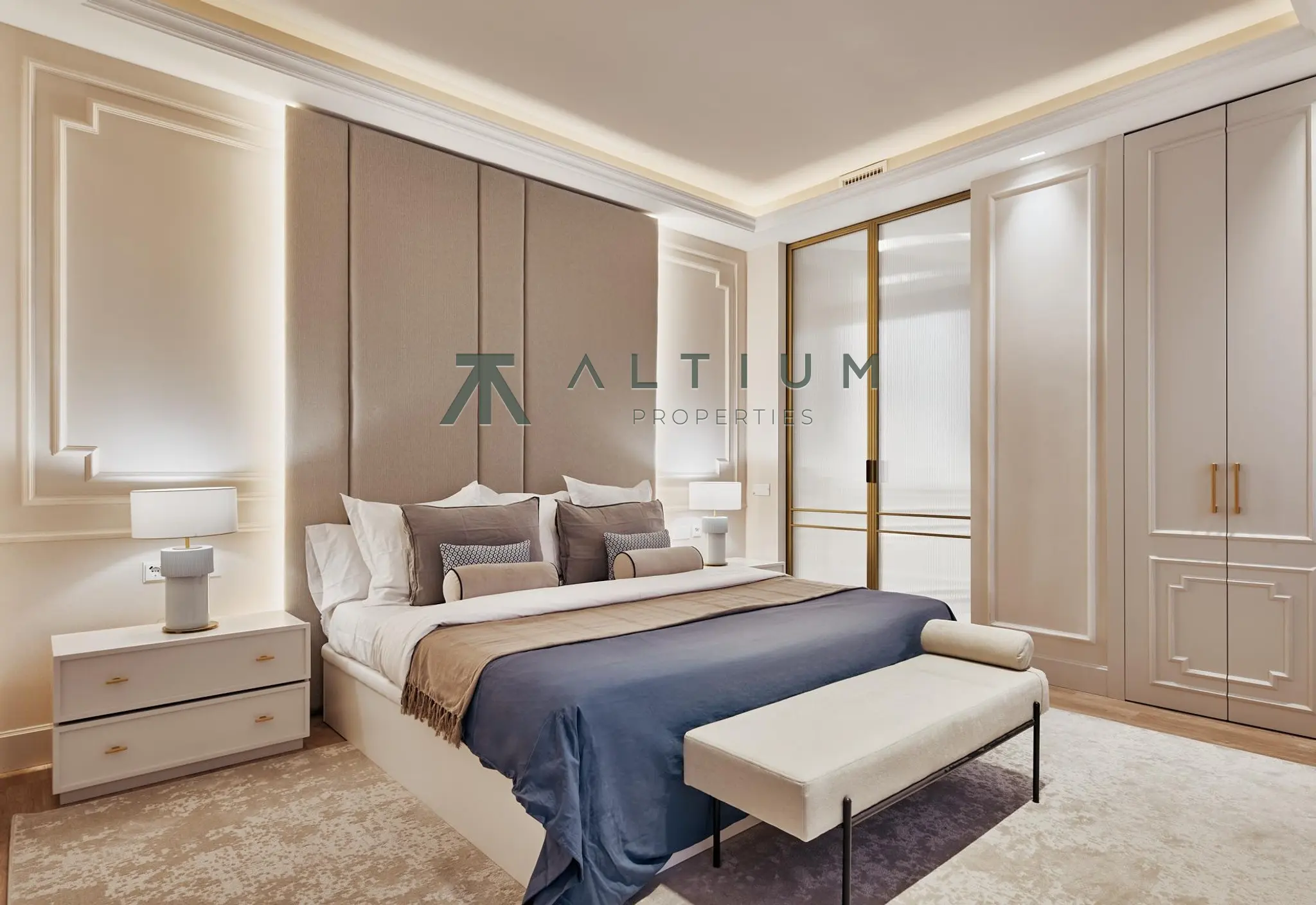Interior en Justicia — Suites, vestidores y finca señorial en Justicia (25 de 38)