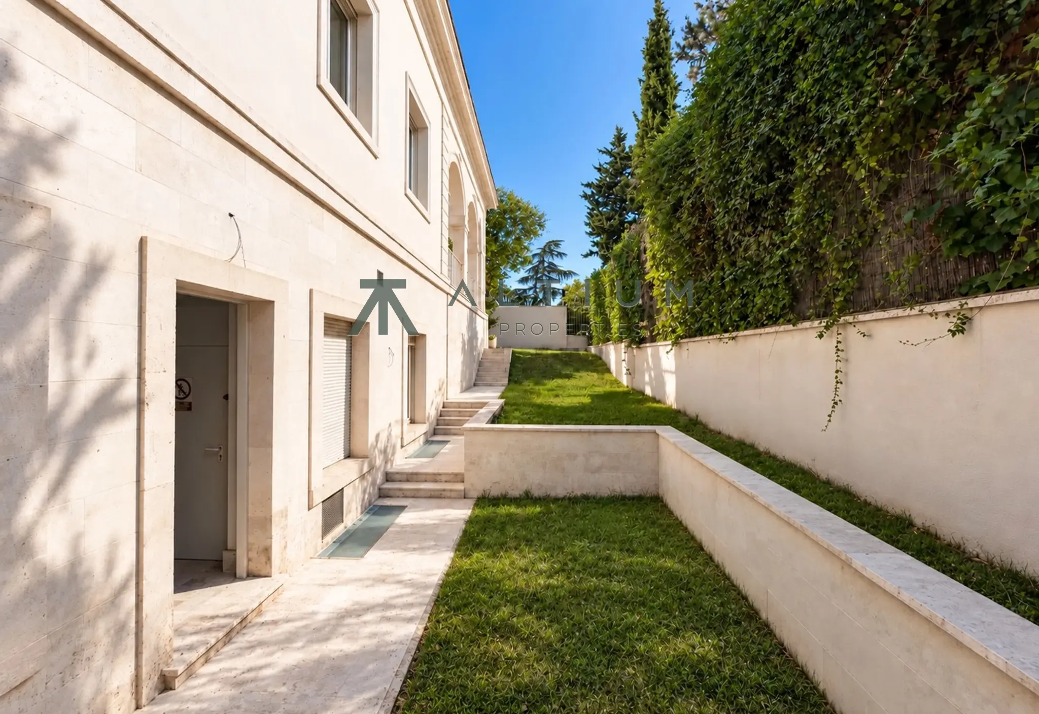 La elegancia de un château francés reinterpretada en Madrid