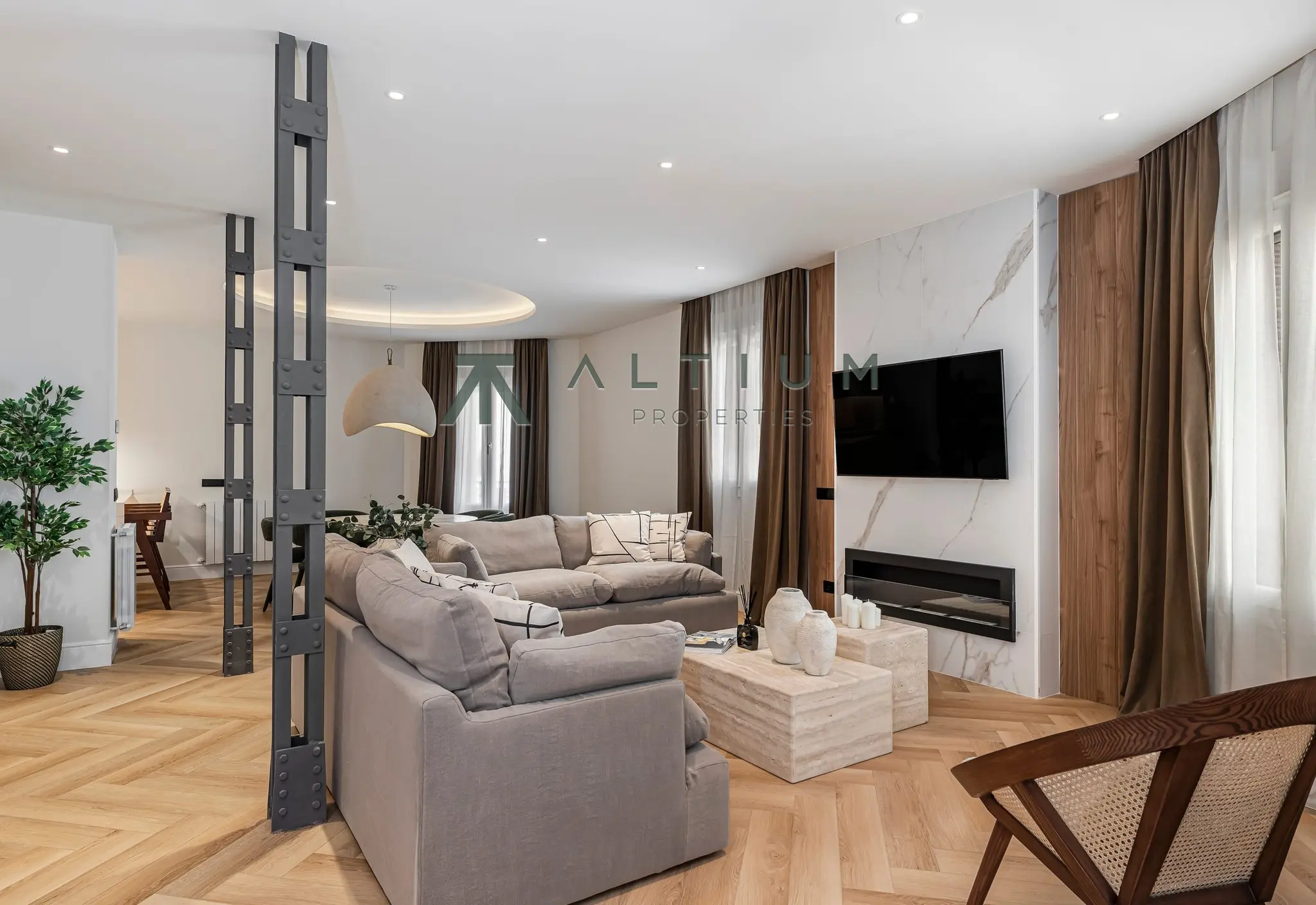 Interior en Lista — Luz en cuatro orientaciones y terraza privada en Lista (7 de 41)