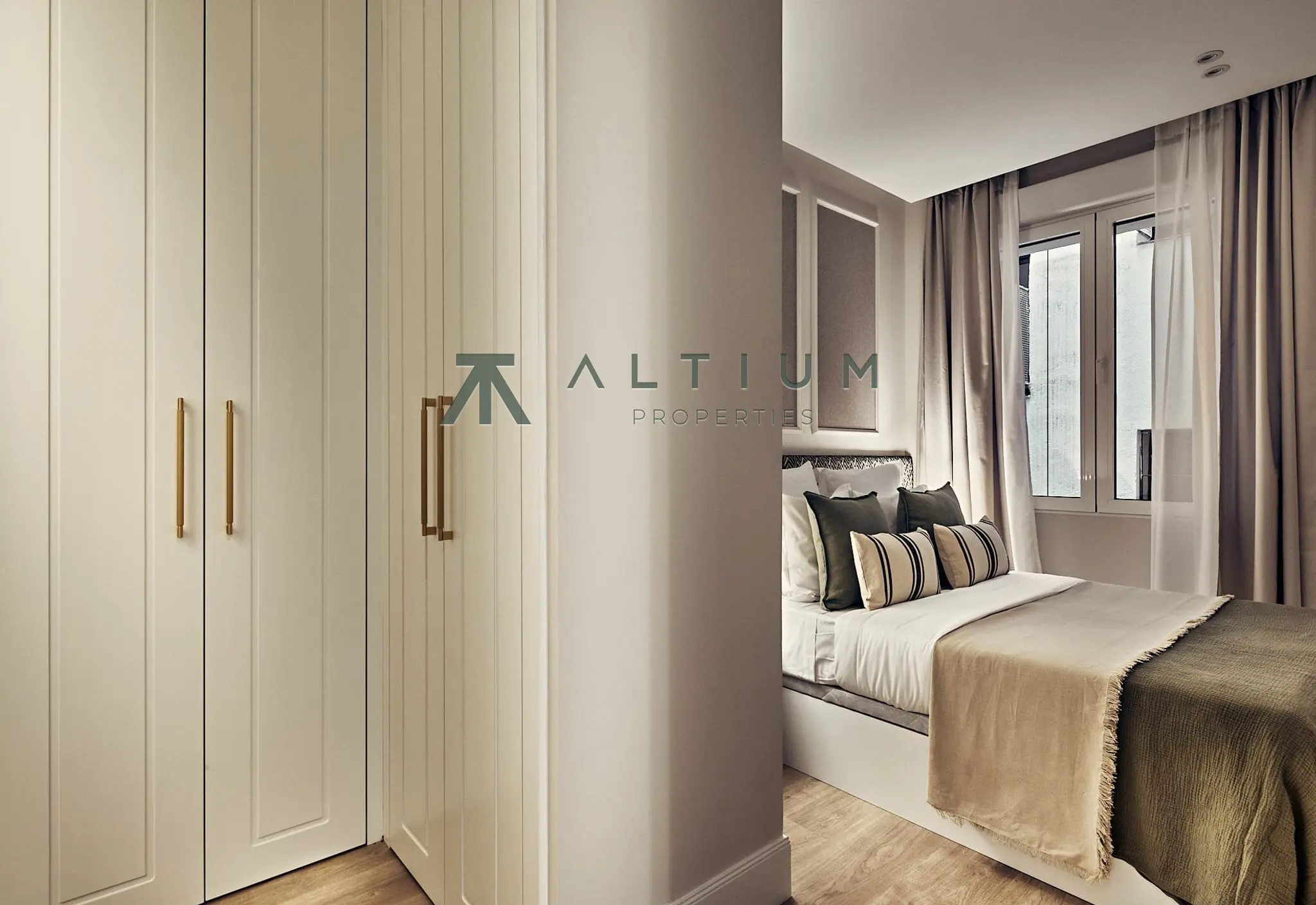 A renovated home in the heart of Argüelles