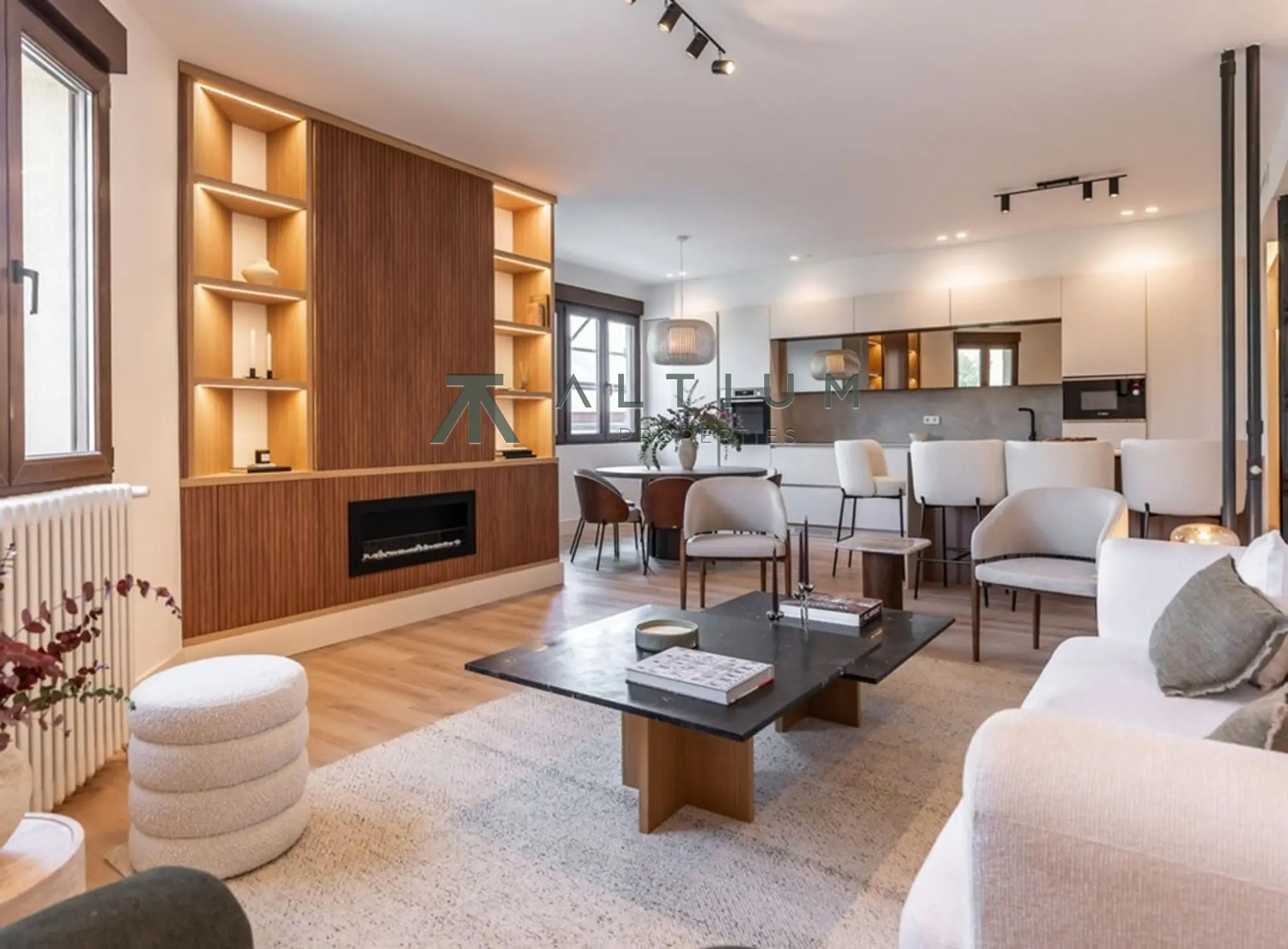 Piso de 3 dormitorios y 182 m2 en Chamberí - Almagro en venta — Interiores atemporales y suites en Almagro