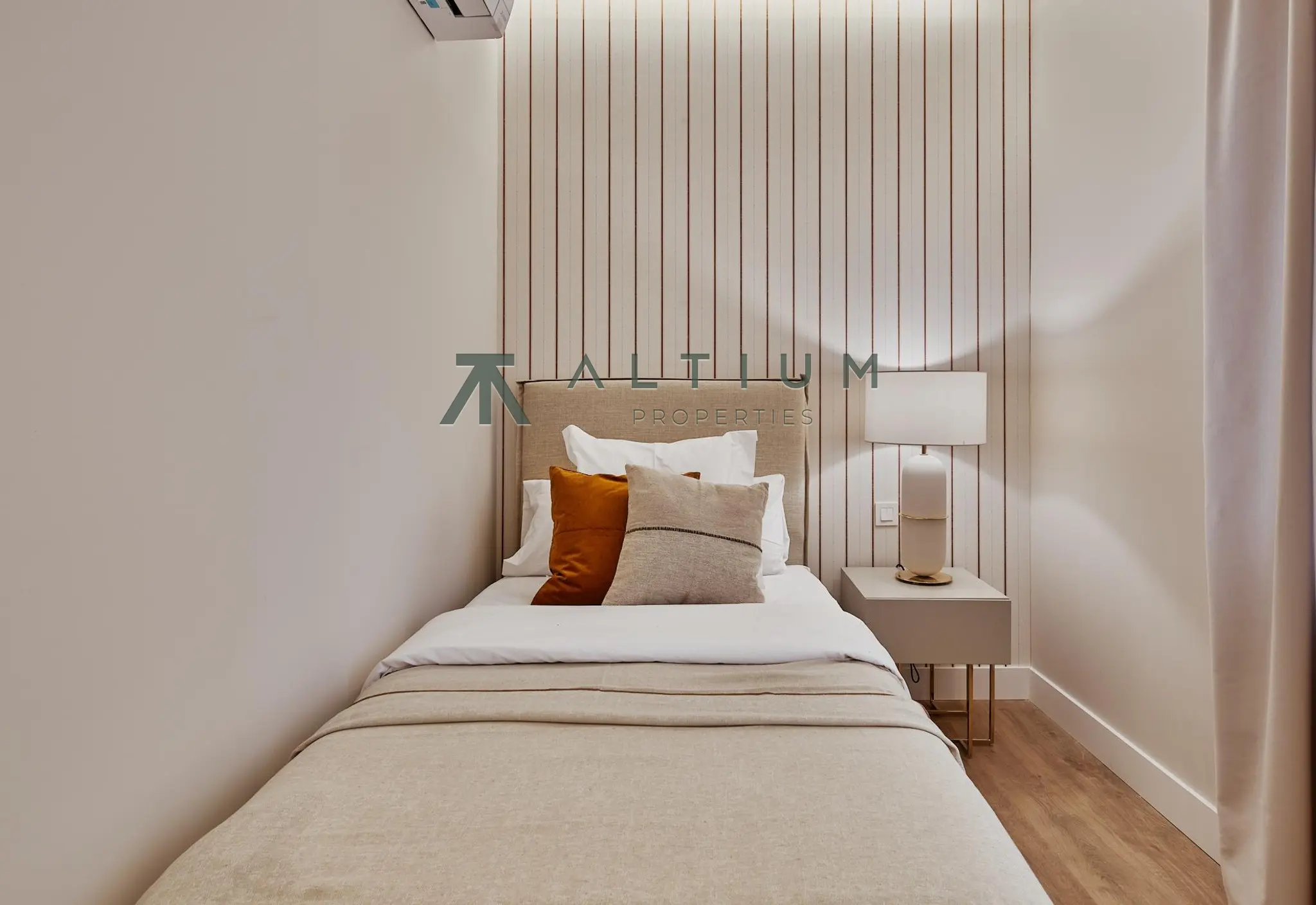 Interior en Ibiza — Orientación suroeste y confort junto al Retiro (30 de 34)