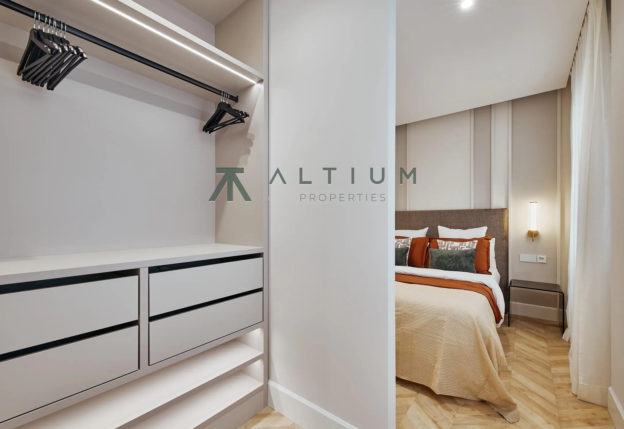 Interior en Lista — Amplitud interior y confort privado en Lista (12 de 30)