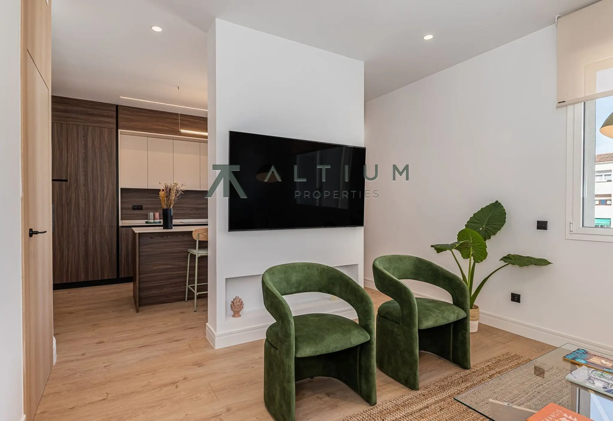 Interior en Ibiza — Ático tranquilo y luminoso junto al Retiro (3 de 23)